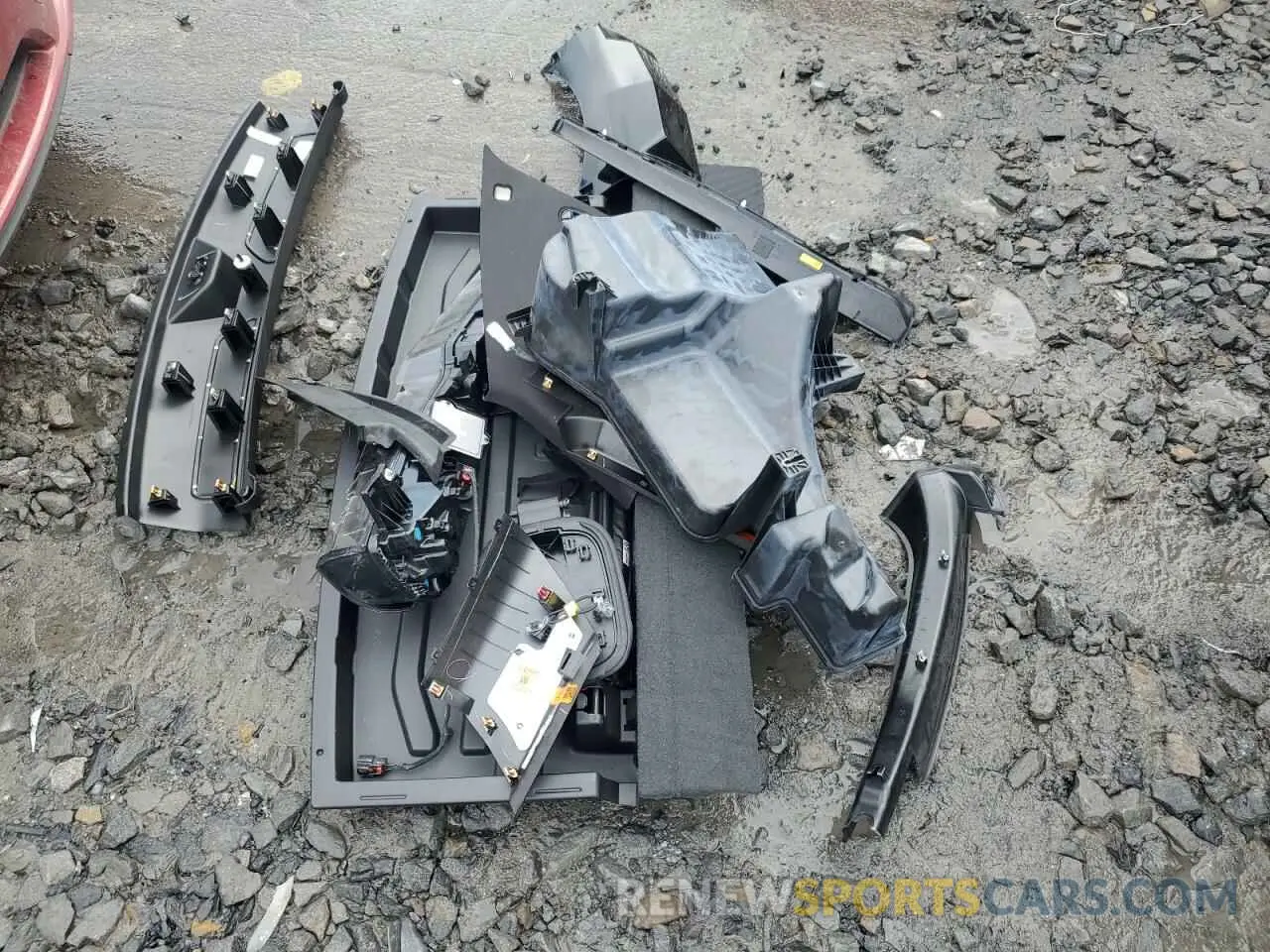 13 Photograph of a damaged car 1GYS4FKL2RR154414 CADILLAC ESCALADE 2024