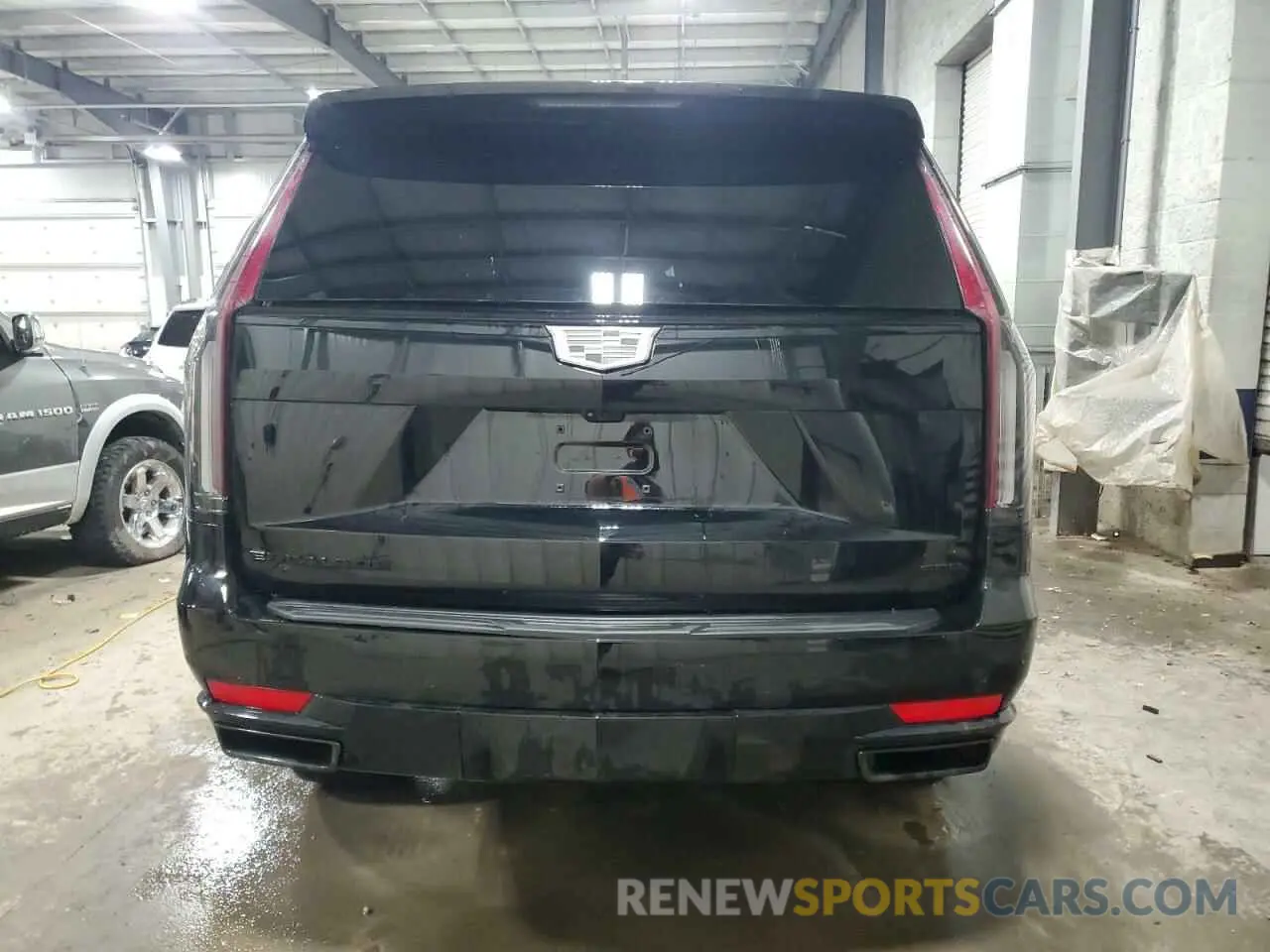 6 Photograph of a damaged car 1GYS4FKL4RR310968 CADILLAC ESCALADE 2024