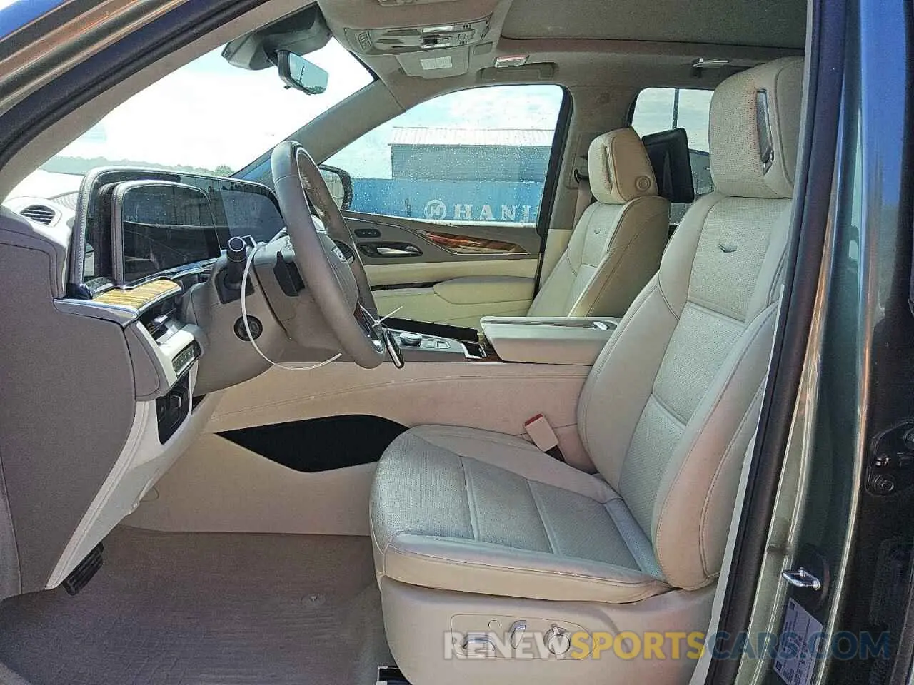 7 Photograph of a damaged car 1GYS4GKL7RR321906 CADILLAC ESCALADE 2024