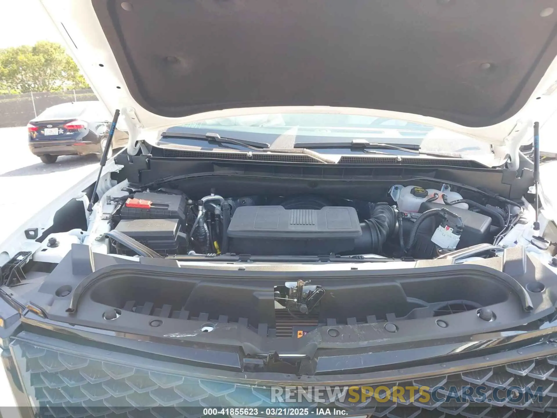 10 Photograph of a damaged car 1GYS9GRL7SR168408 CADILLAC ESCALADE 2025