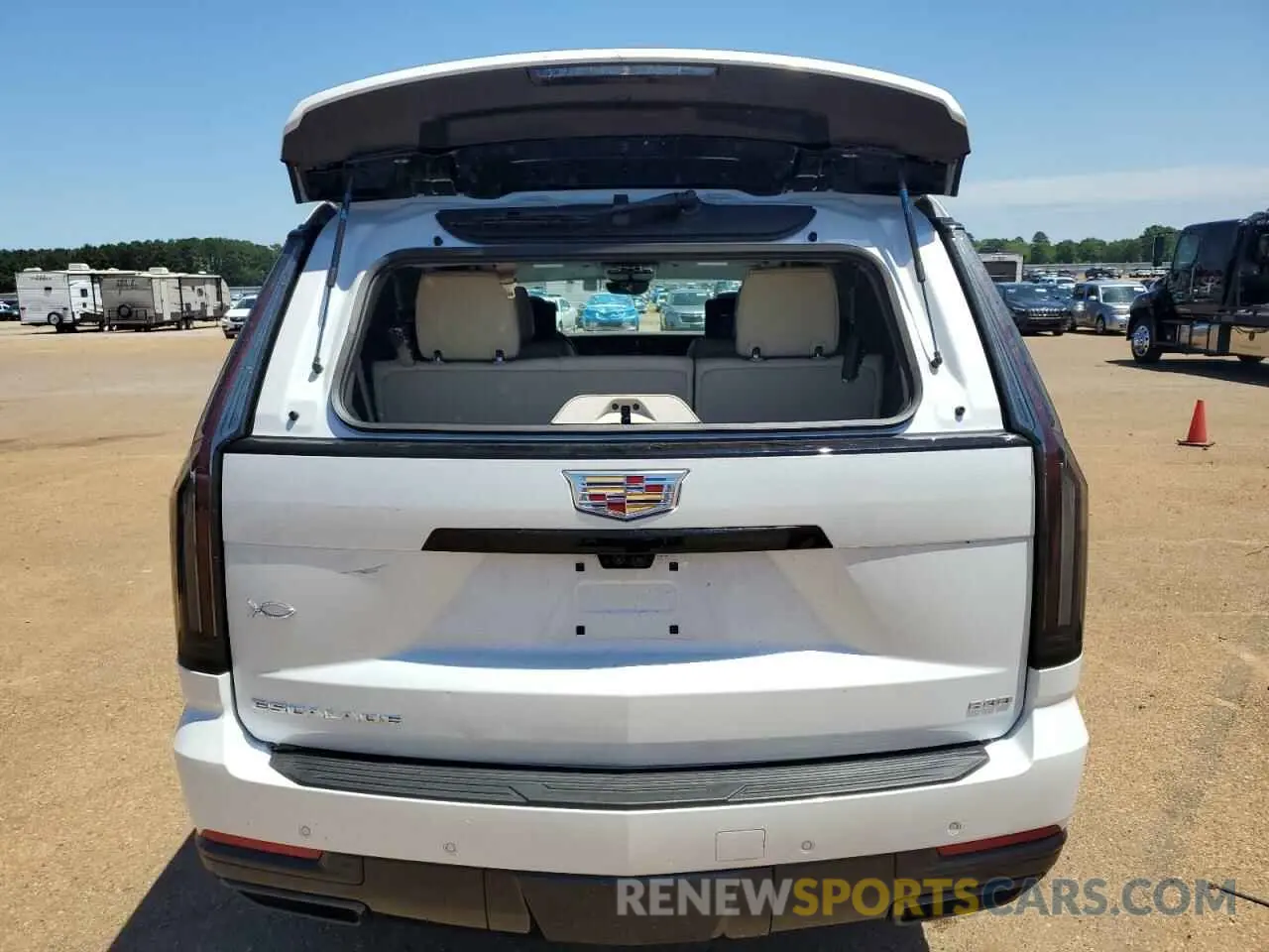 6 Photograph of a damaged car 1GYS9GRL7SR239431 CADILLAC ESCALADE 2025