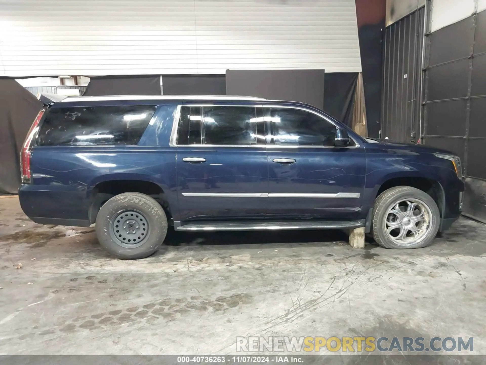 13 Photograph of a damaged car 1GYS4HKJ1KR344432 CADILLAC ESCALADE ESV 2019