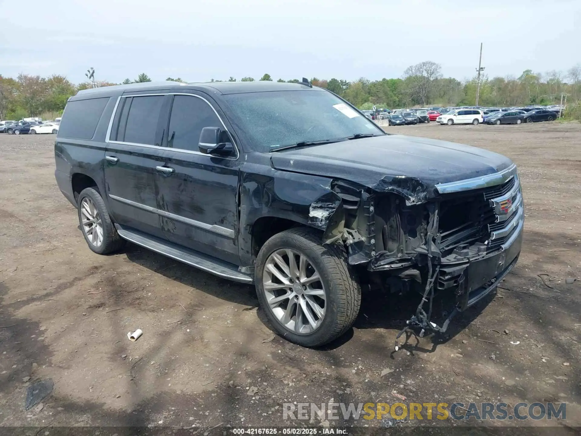 1 Photograph of a damaged car 1GYS4HKJ2KR127777 CADILLAC ESCALADE ESV 2019