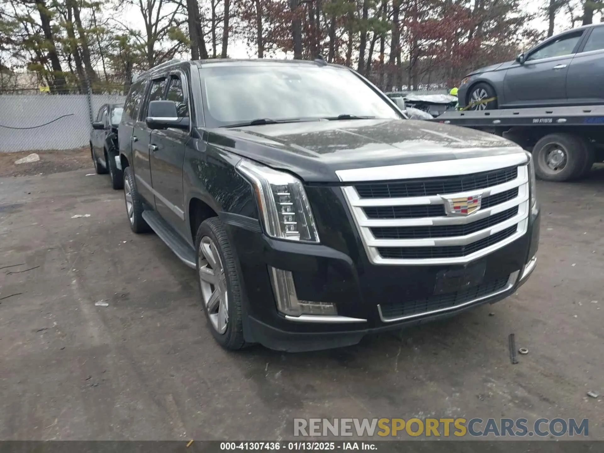 1 Photograph of a damaged car 1GYS4HKJ5KR113873 CADILLAC ESCALADE ESV 2019