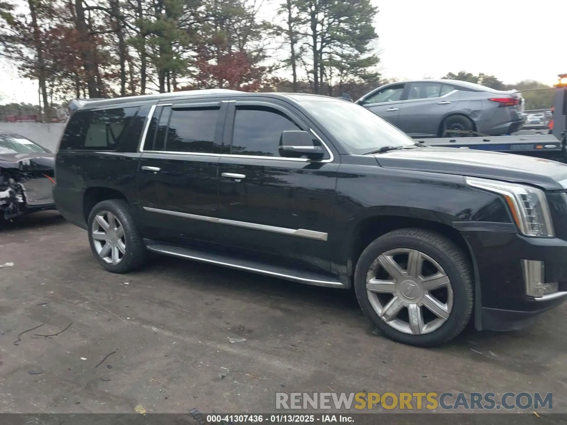 13 Photograph of a damaged car 1GYS4HKJ5KR113873 CADILLAC ESCALADE ESV 2019