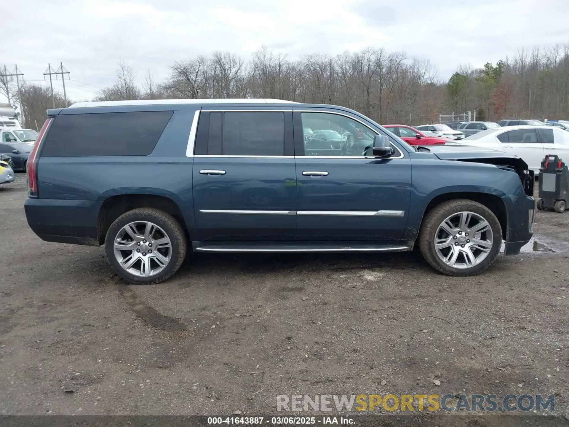 13 Photograph of a damaged car 1GYS4HKJ5KR181557 CADILLAC ESCALADE ESV 2019