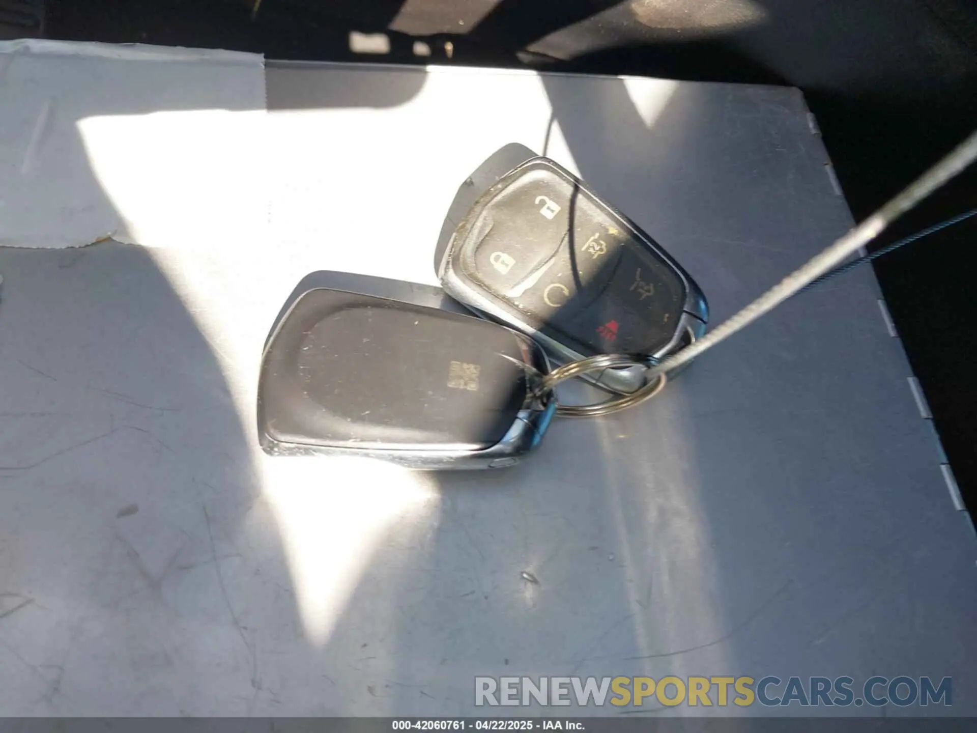 11 Photograph of a damaged car 1GYS4HKJXKR389014 CADILLAC ESCALADE ESV 2019