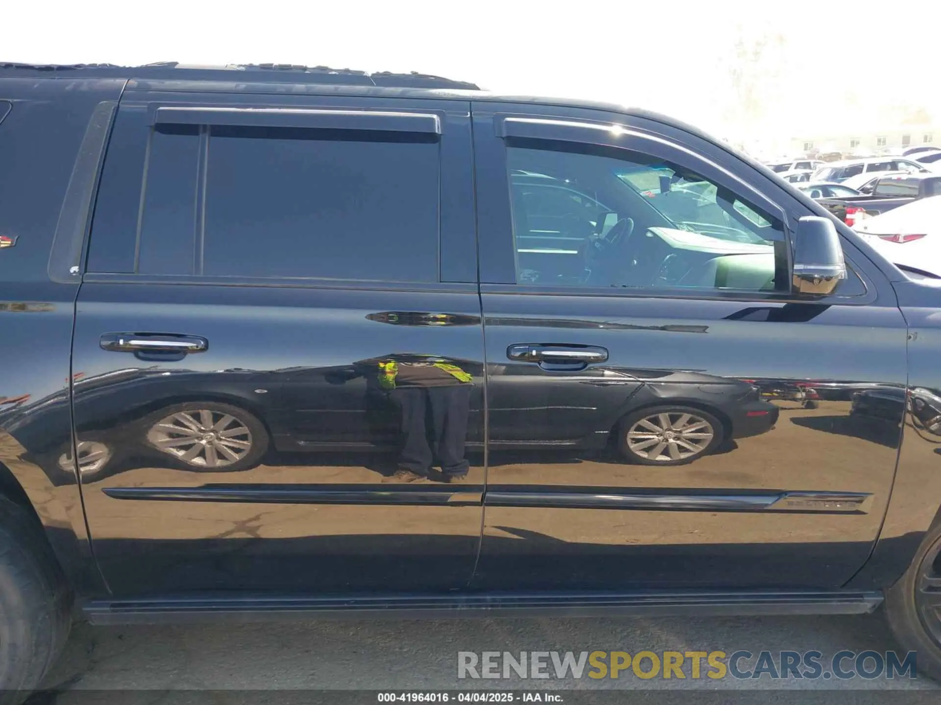 13 Photograph of a damaged car 1GYS4JKJXKR111432 CADILLAC ESCALADE ESV 2019