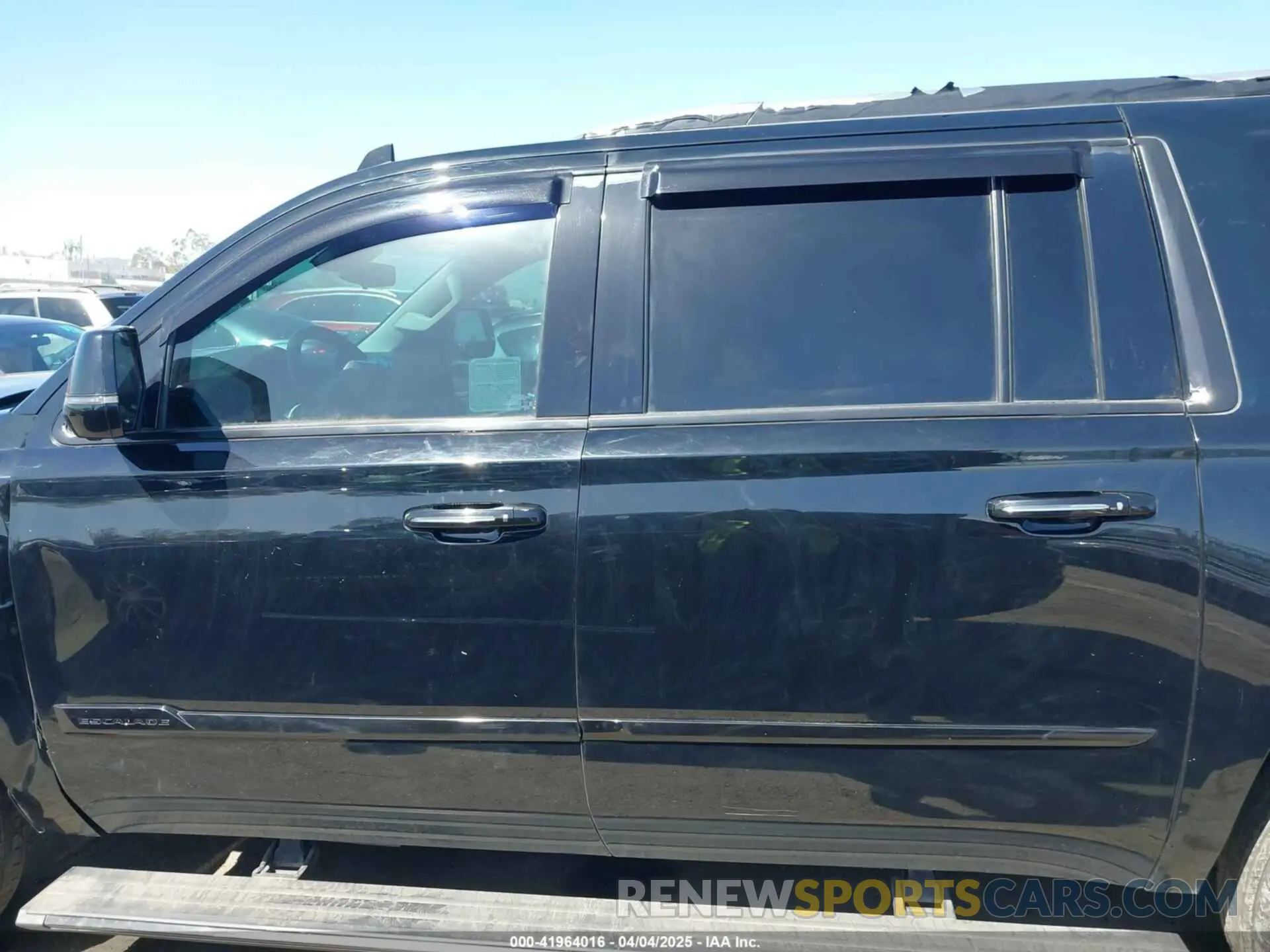 14 Photograph of a damaged car 1GYS4JKJXKR111432 CADILLAC ESCALADE ESV 2019
