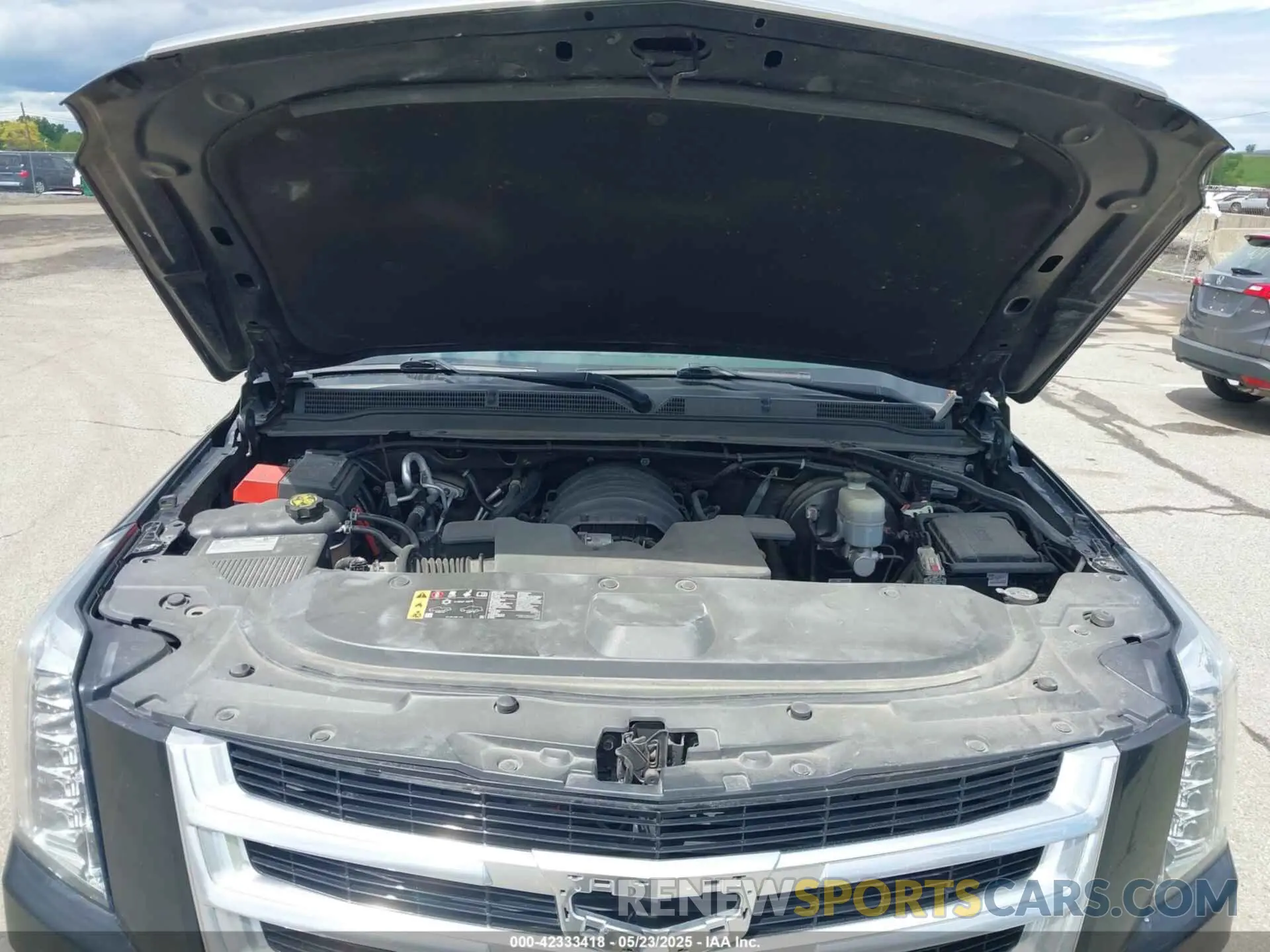 10 Photograph of a damaged car 1GYS3HKJ2LR183819 CADILLAC ESCALADE ESV 2020
