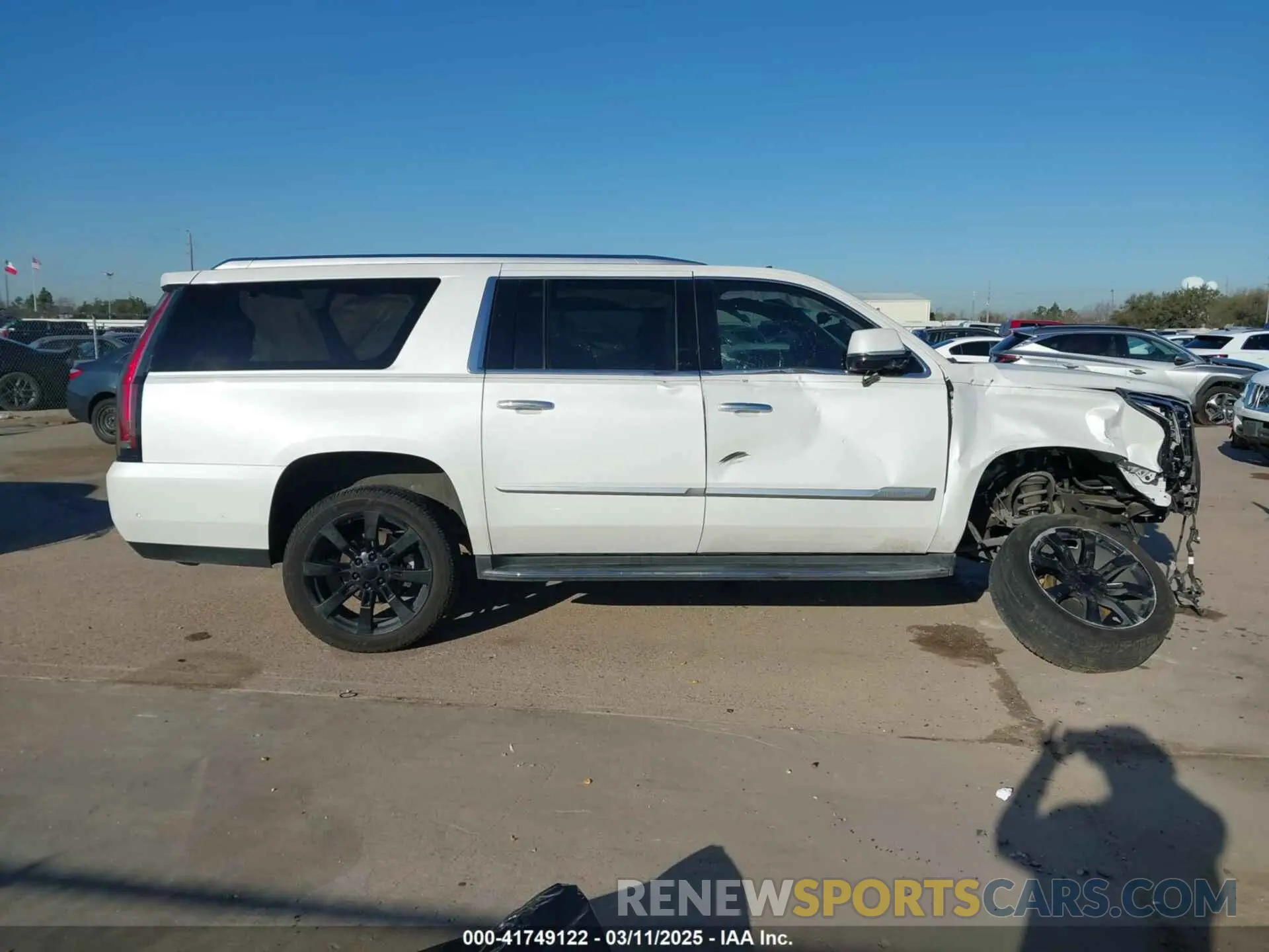 14 Photograph of a damaged car 1GYS3HKJ9LR130423 CADILLAC ESCALADE ESV 2020