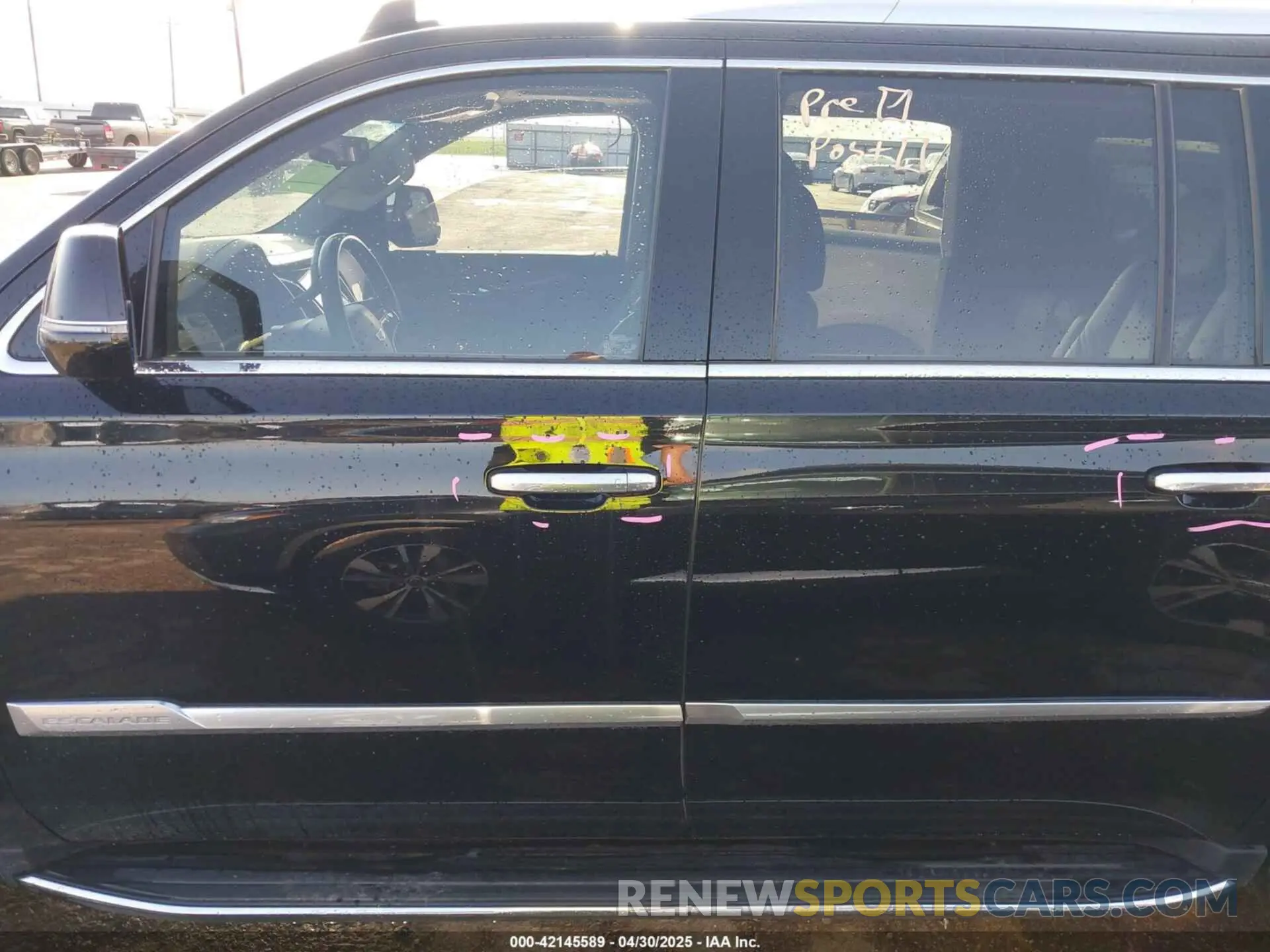 15 Photograph of a damaged car 1GYS3HKJXLR138403 CADILLAC ESCALADE ESV 2020