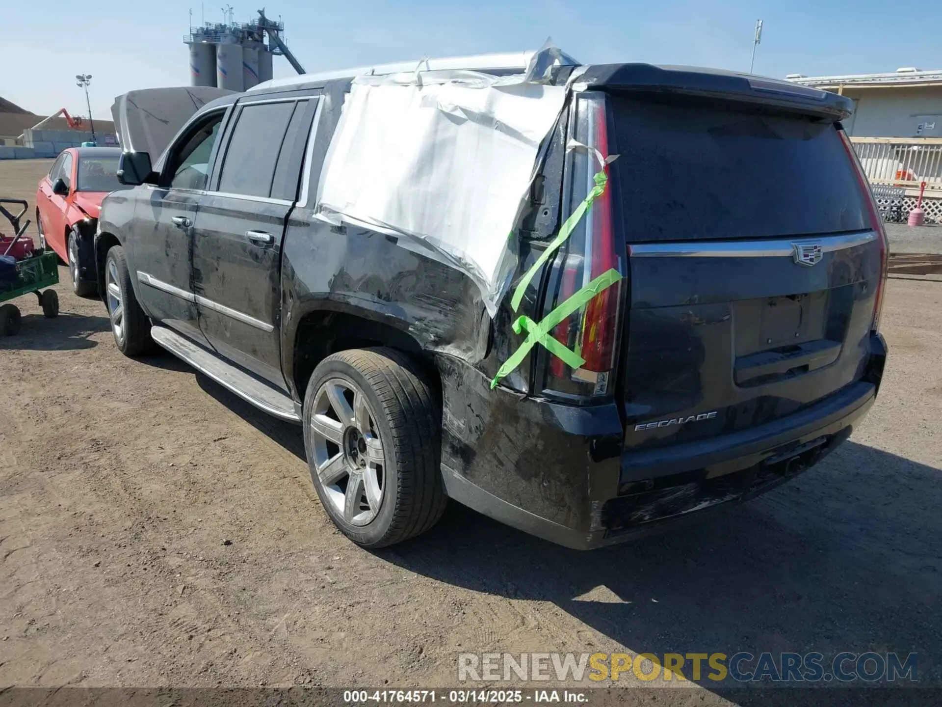 3 Photograph of a damaged car 1GYS4JKJXLR271943 CADILLAC ESCALADE ESV 2020