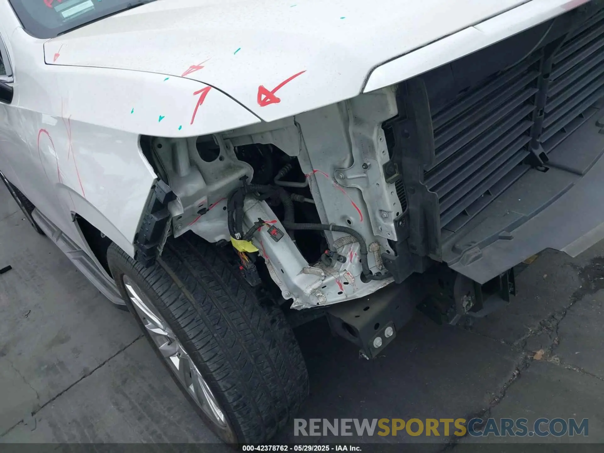 12 Photograph of a damaged car 1GYS4KKL5MR394378 CADILLAC ESCALADE ESV 2021