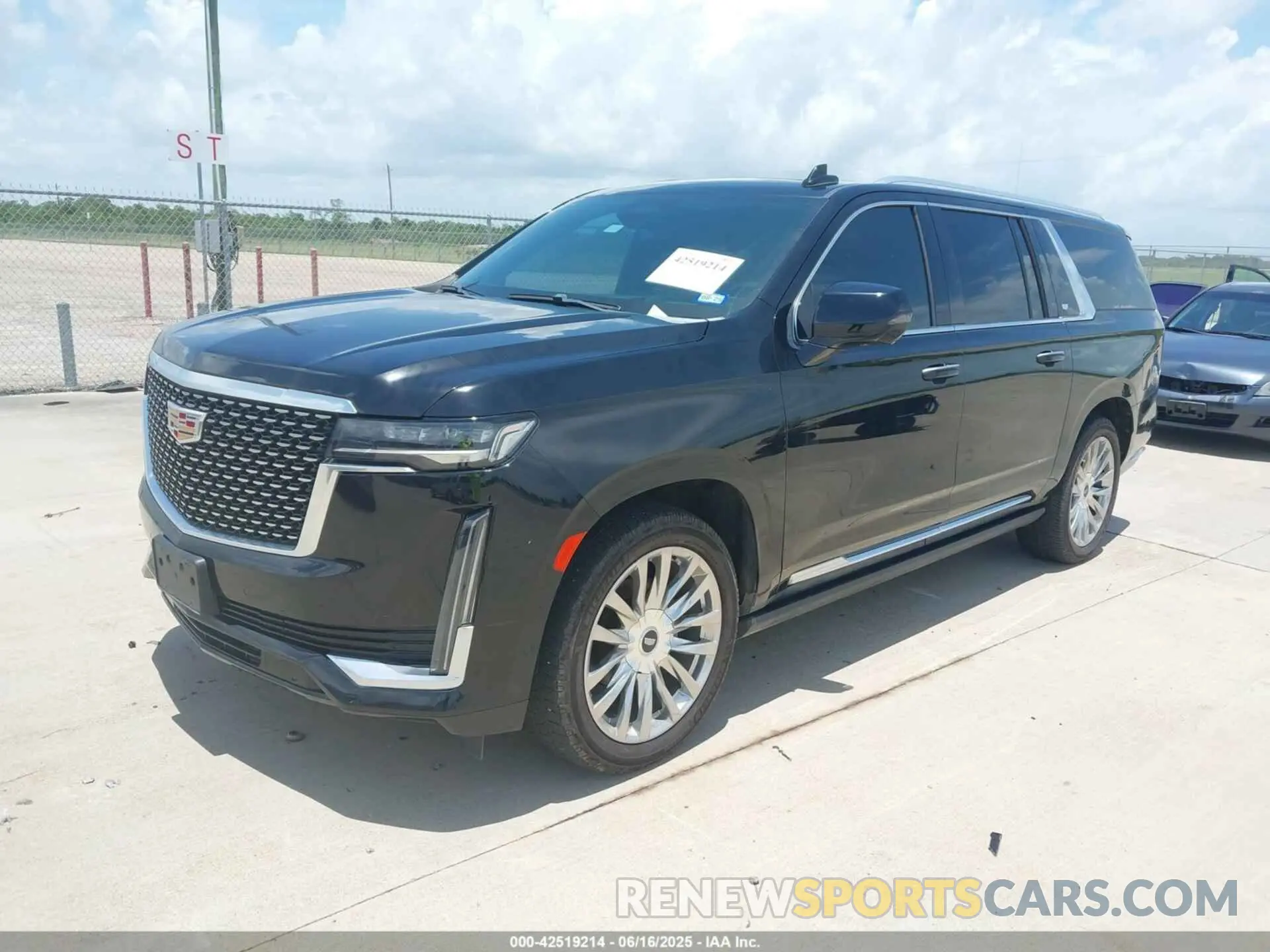 2 Photograph of a damaged car 1GYS4LKL8MR330583 CADILLAC ESCALADE ESV 2021