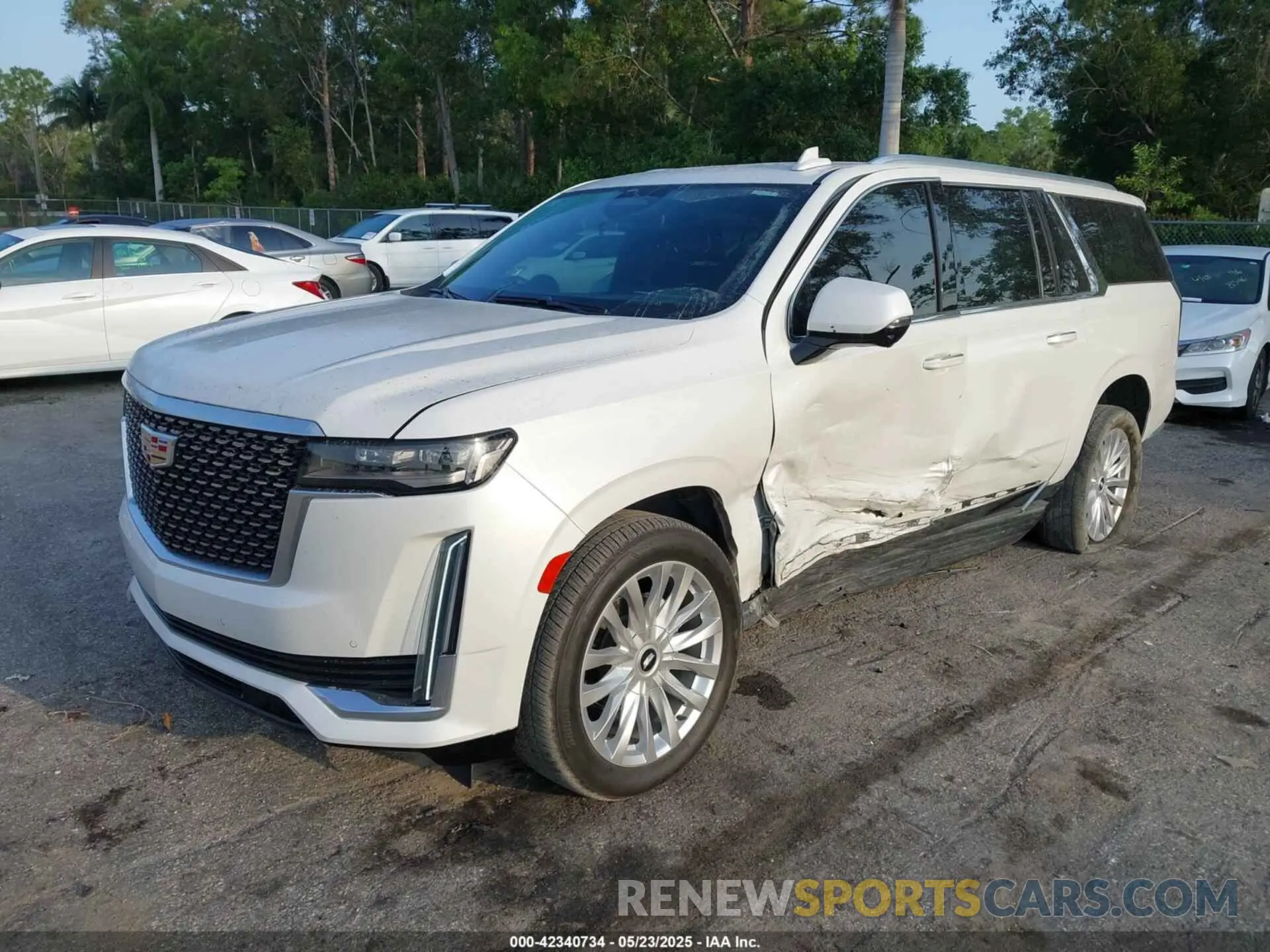 2 Photograph of a damaged car 1GYS3JKLXPR558662 CADILLAC ESCALADE ESV 2023