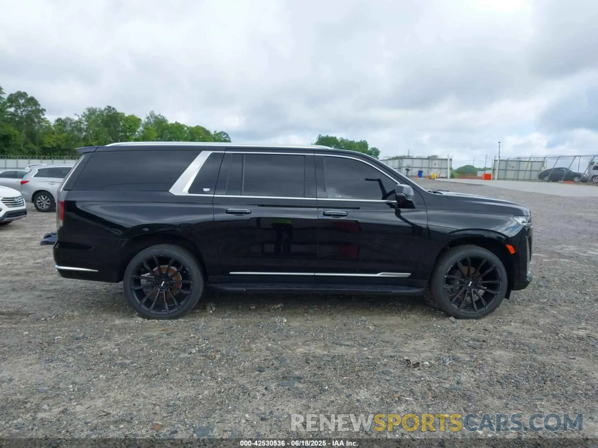 13 Photograph of a damaged car 1GYS4KKL0PR116699 CADILLAC ESCALADE ESV 2023