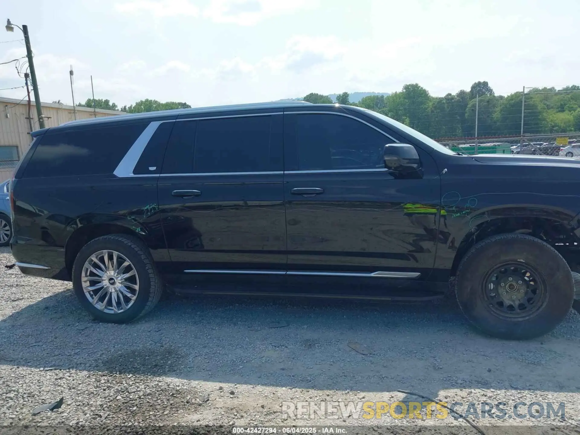 14 Photograph of a damaged car 1GYS4KKL7PR208747 CADILLAC ESCALADE ESV 2023