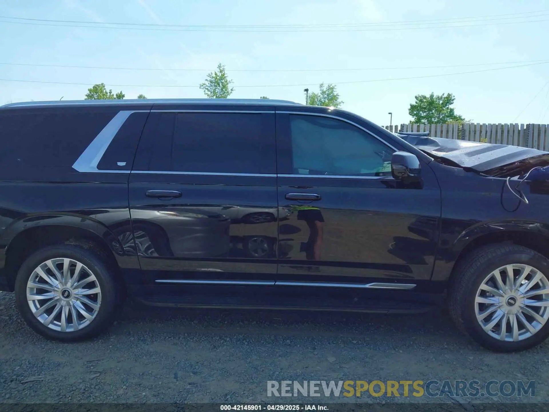 13 Photograph of a damaged car 1GYS4JKT9RR100899 CADILLAC ESCALADE ESV 2024
