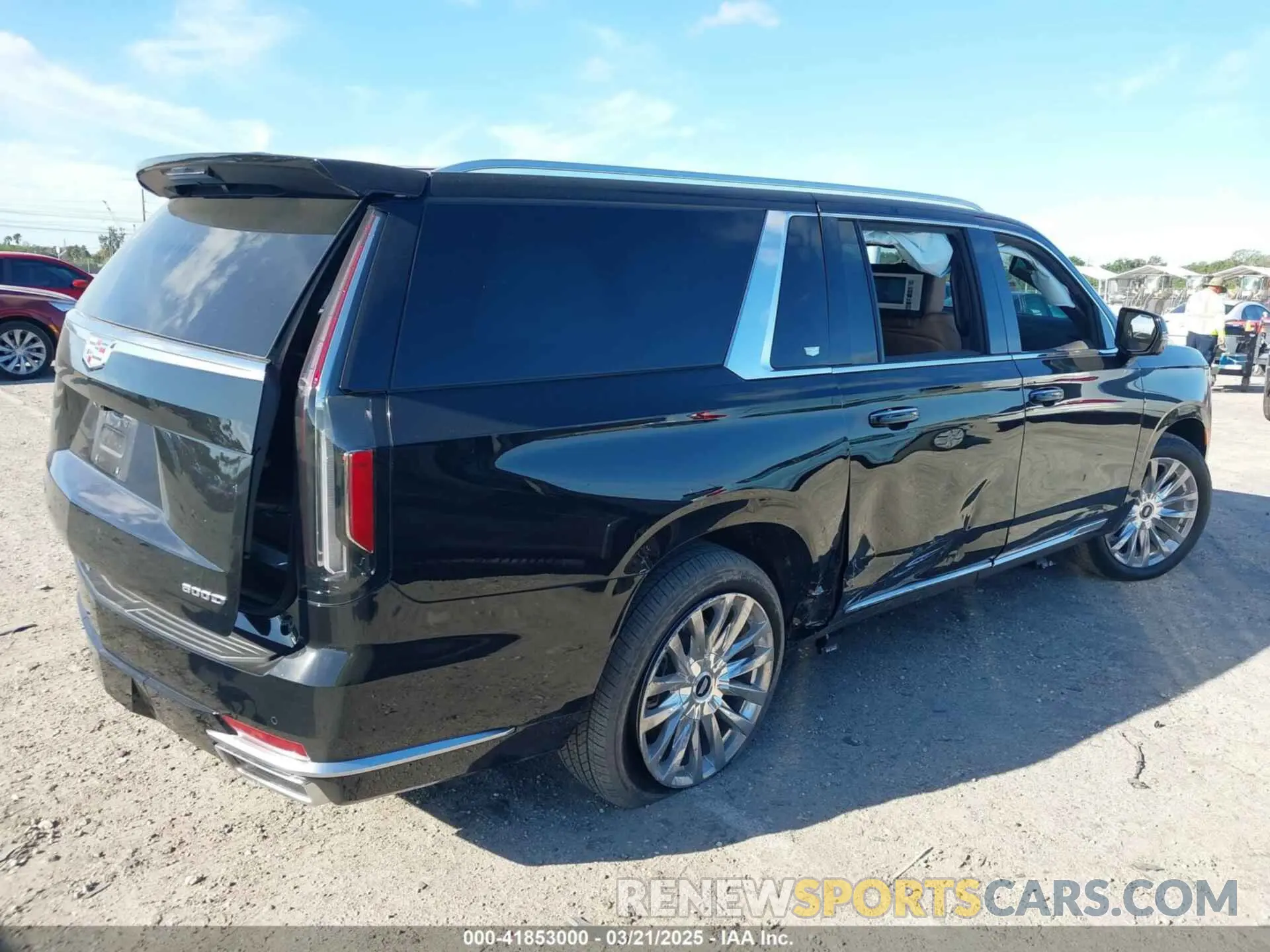 4 Photograph of a damaged car 1GYS4LKT5RR344092 CADILLAC ESCALADE ESV 2024