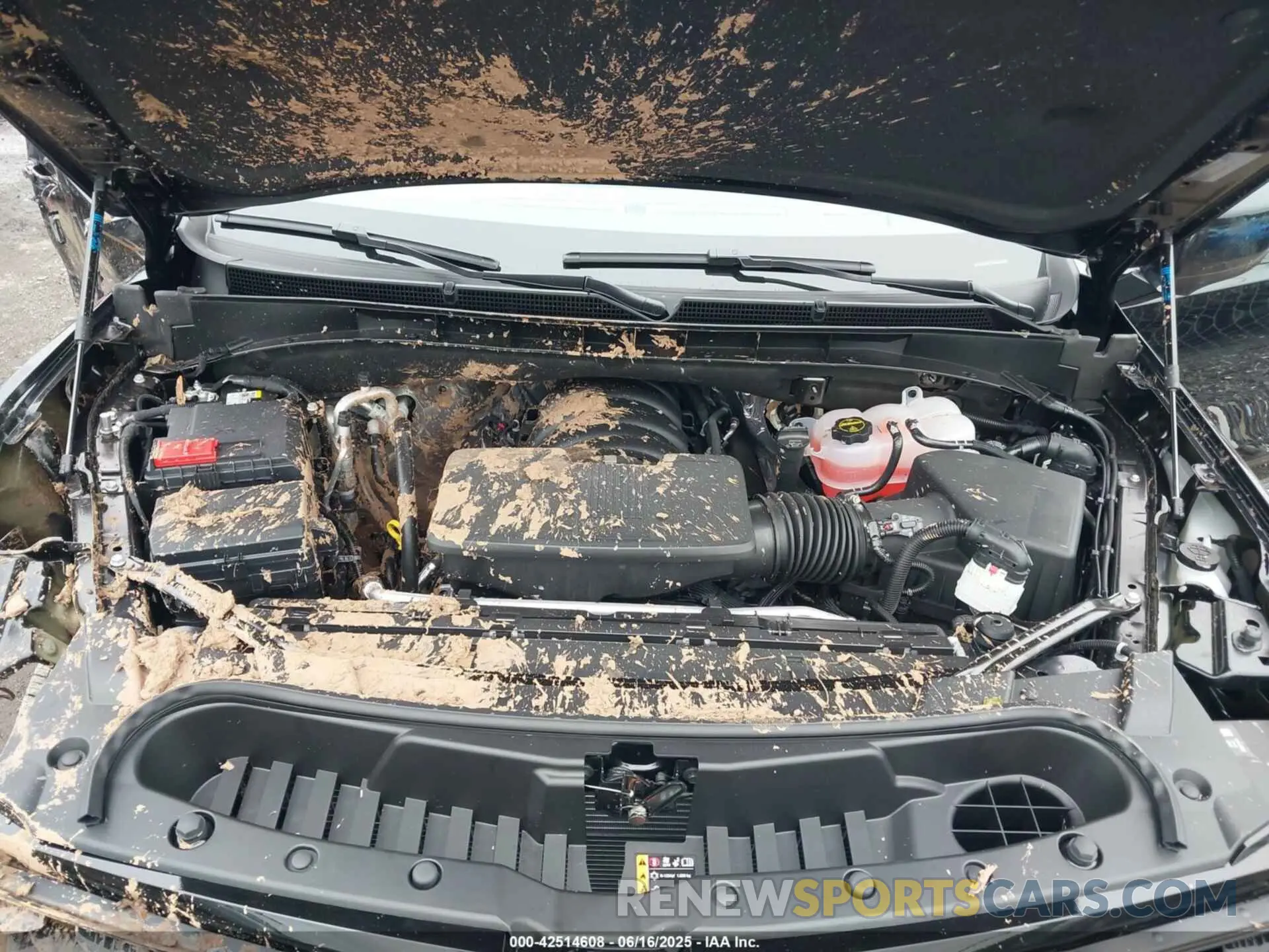 10 Photograph of a damaged car 1GYS9RRL8SR296118 CADILLAC ESCALADE ESV 2025