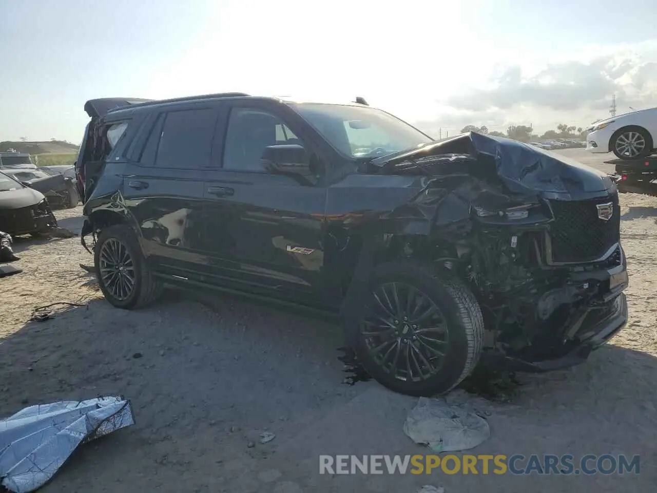 4 Photograph of a damaged car 1GYS4HK92RR125835 CADILLAC ESCALADE V 2024