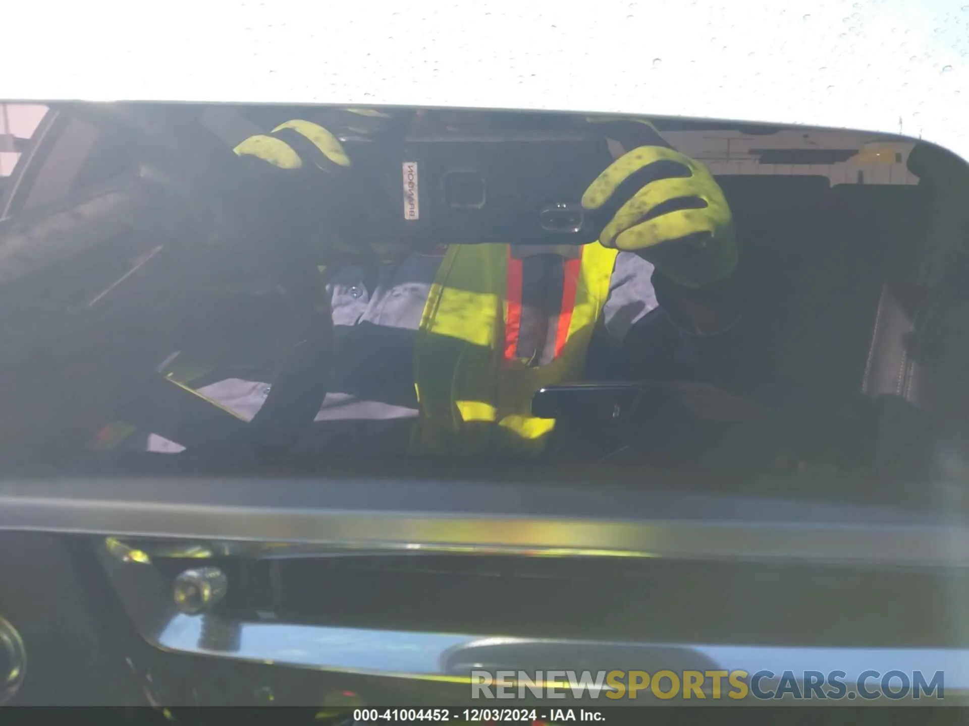 17 Photograph of a damaged car 1GYKPMRK4PZ001099 CADILLAC LYRIQ 2023