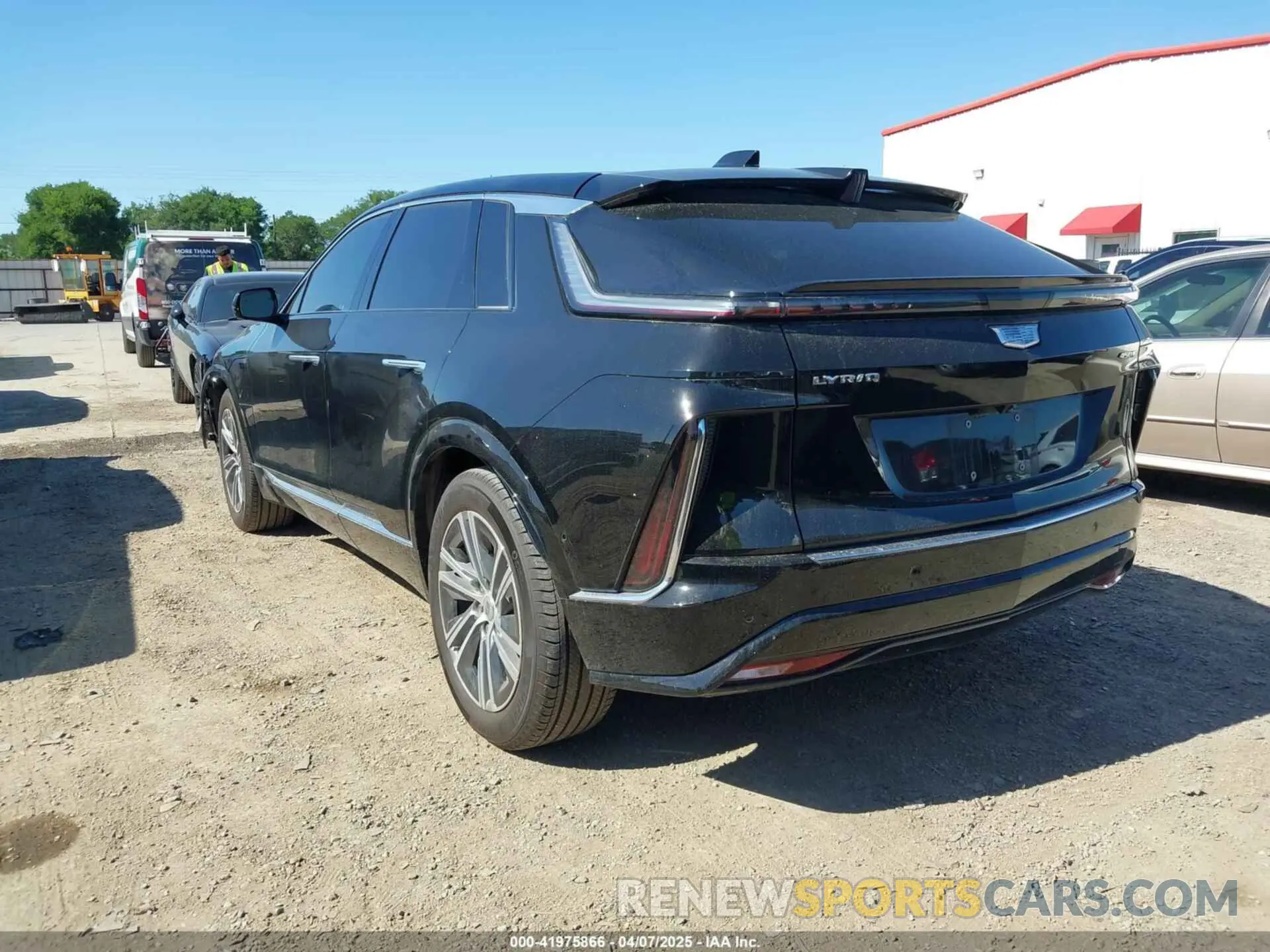 3 Photograph of a damaged car 1GYKPPRK9RZ101820 CADILLAC LYRIQ 2024