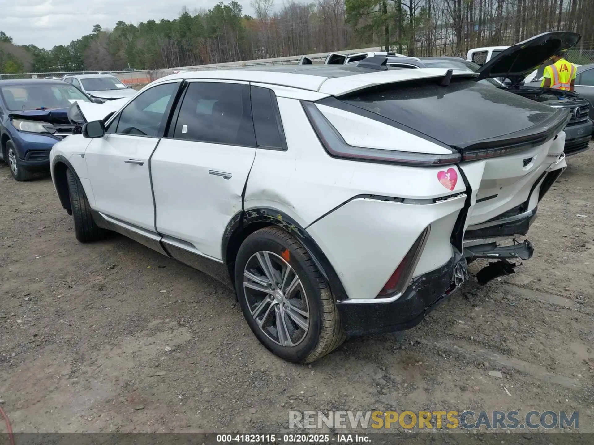 3 Photograph of a damaged car 1GYKPRRK7RZ116943 CADILLAC LYRIQ 2024