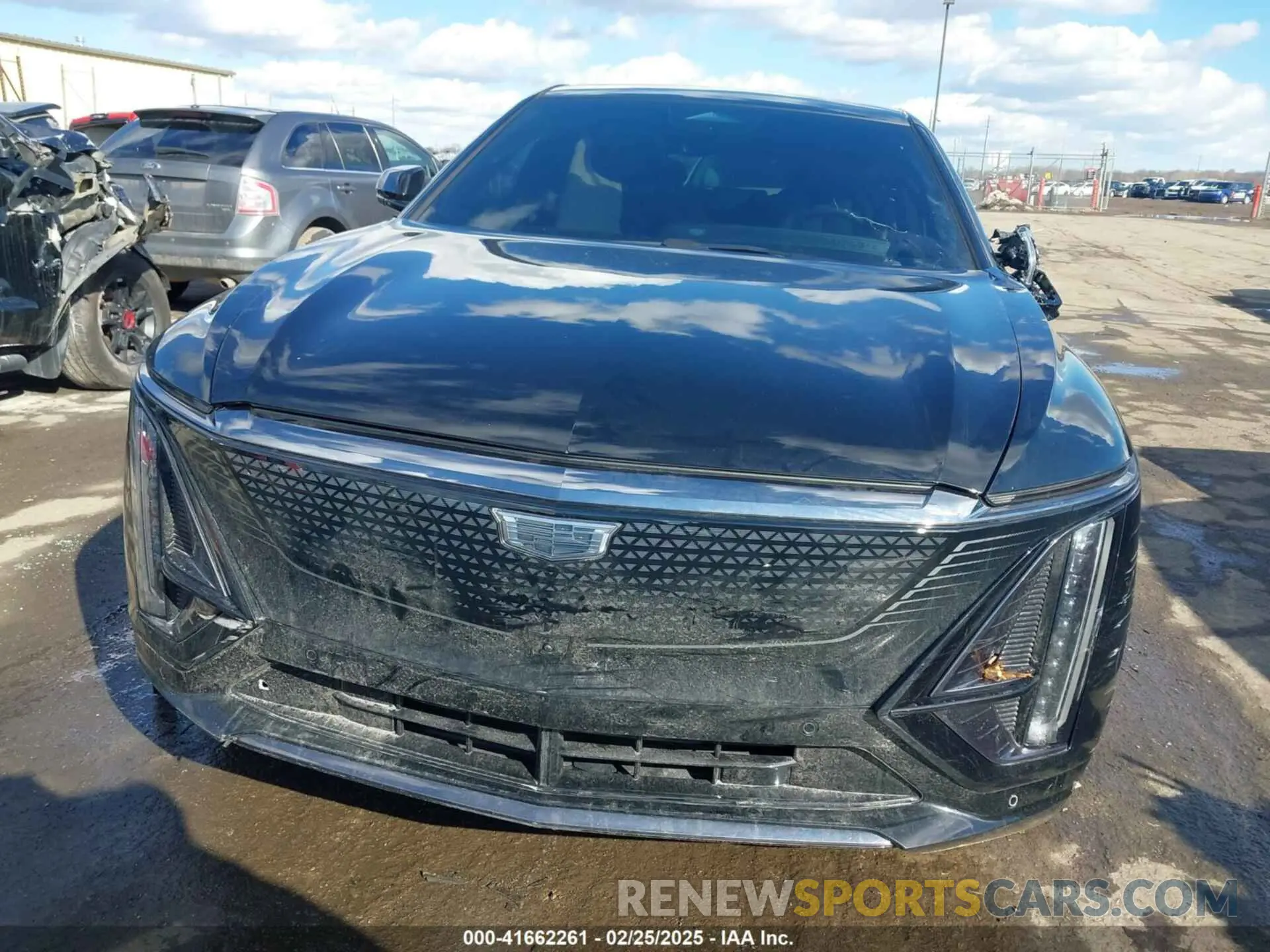 12 Photograph of a damaged car 1GYKPVRL9RZ111390 CADILLAC LYRIQ 2024