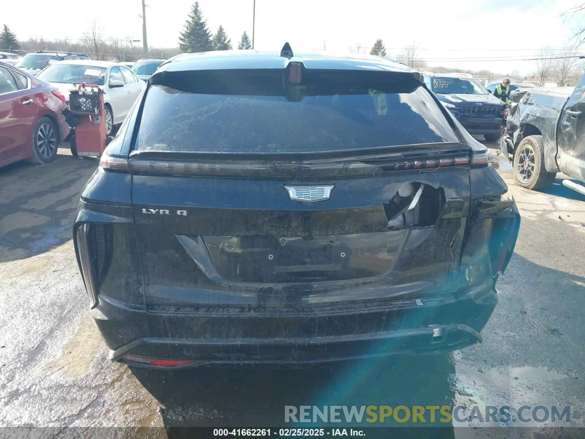 16 Photograph of a damaged car 1GYKPVRL9RZ111390 CADILLAC LYRIQ 2024