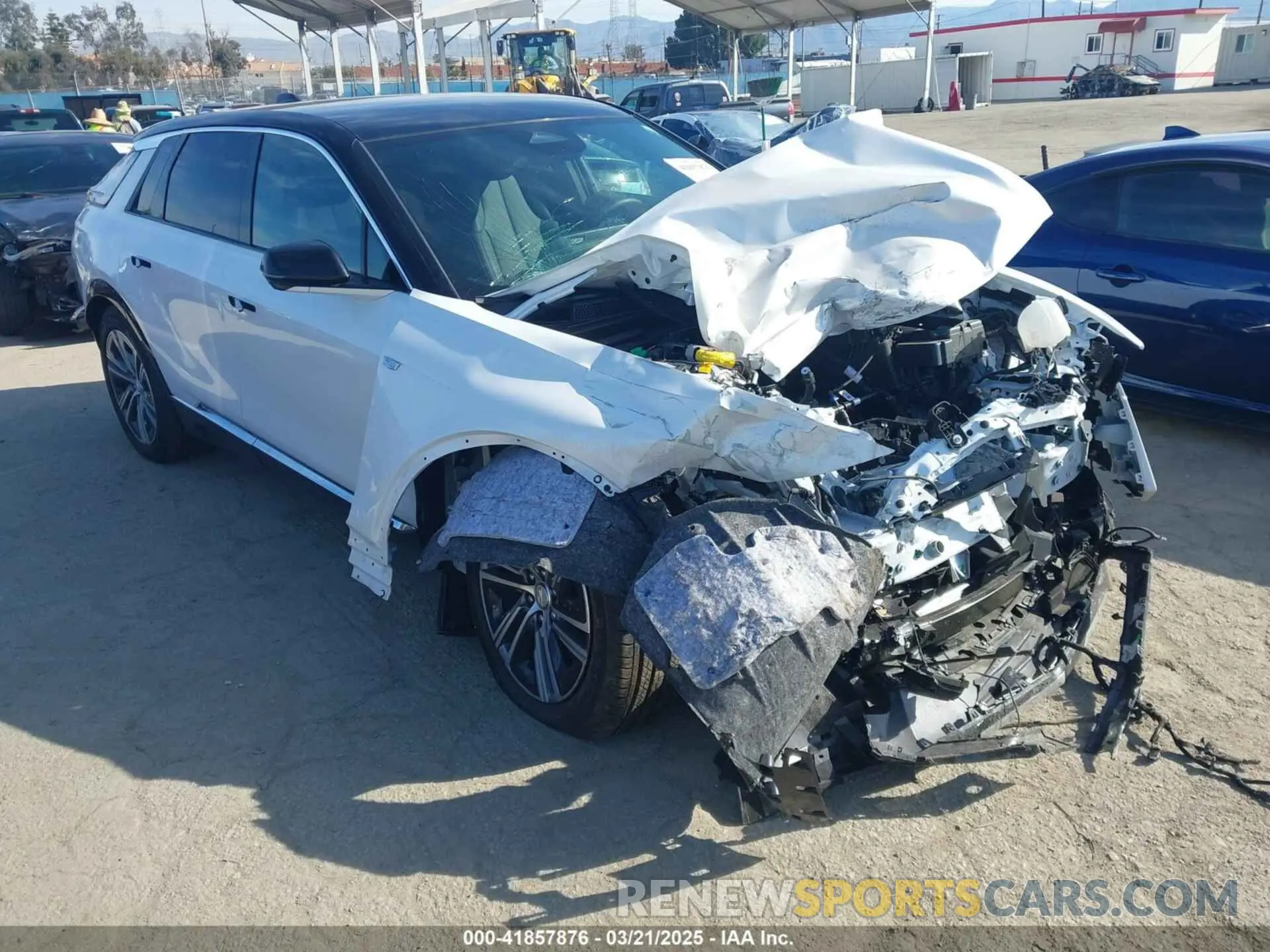 1 Photograph of a damaged car 1GYKPNRK4SZ301045 CADILLAC LYRIQ 2025