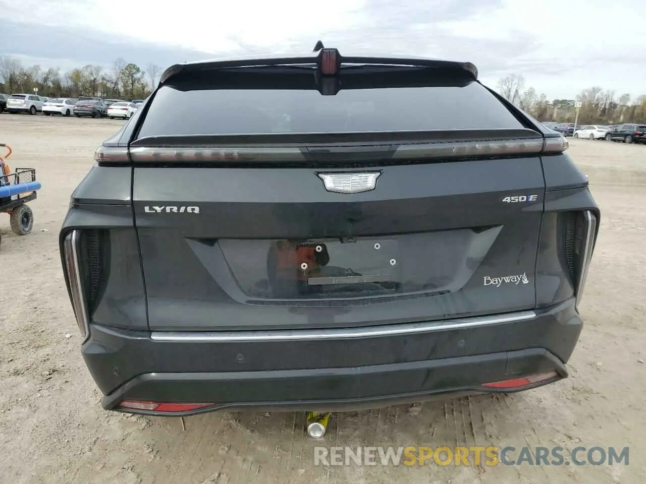 6 Photograph of a damaged car 1GYKPPRK1RZ137520 CADILLAC LYRIQ LUXU 2024