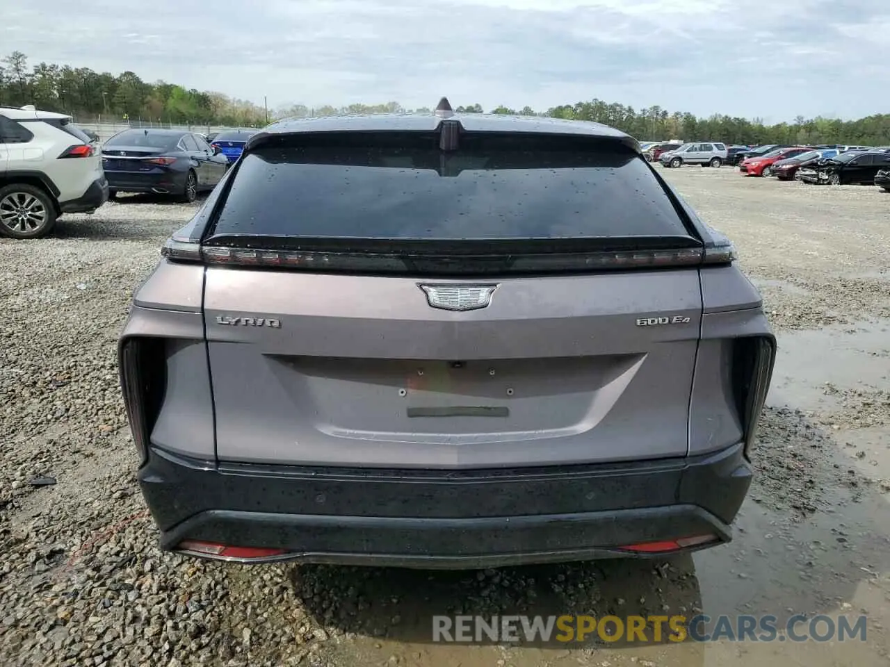 6 Photograph of a damaged car 1GYKPTRL3RZ123376 CADILLAC LYRIQ SPOR 2024
