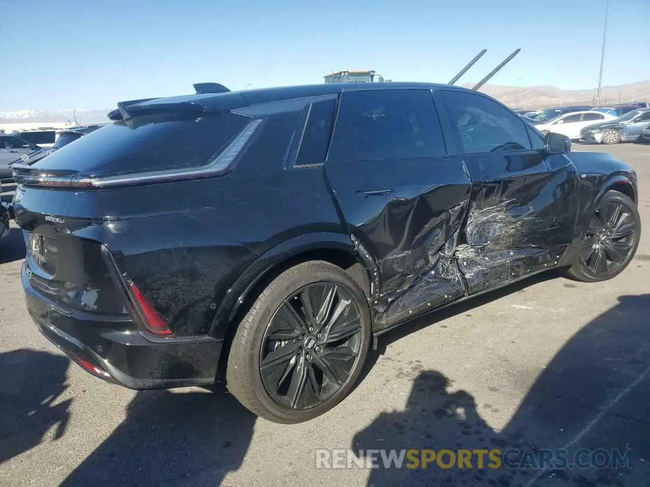 3 Photograph of a damaged car 1GYKPWRL2RZ128893 CADILLAC LYRIQ SPOR 2024
