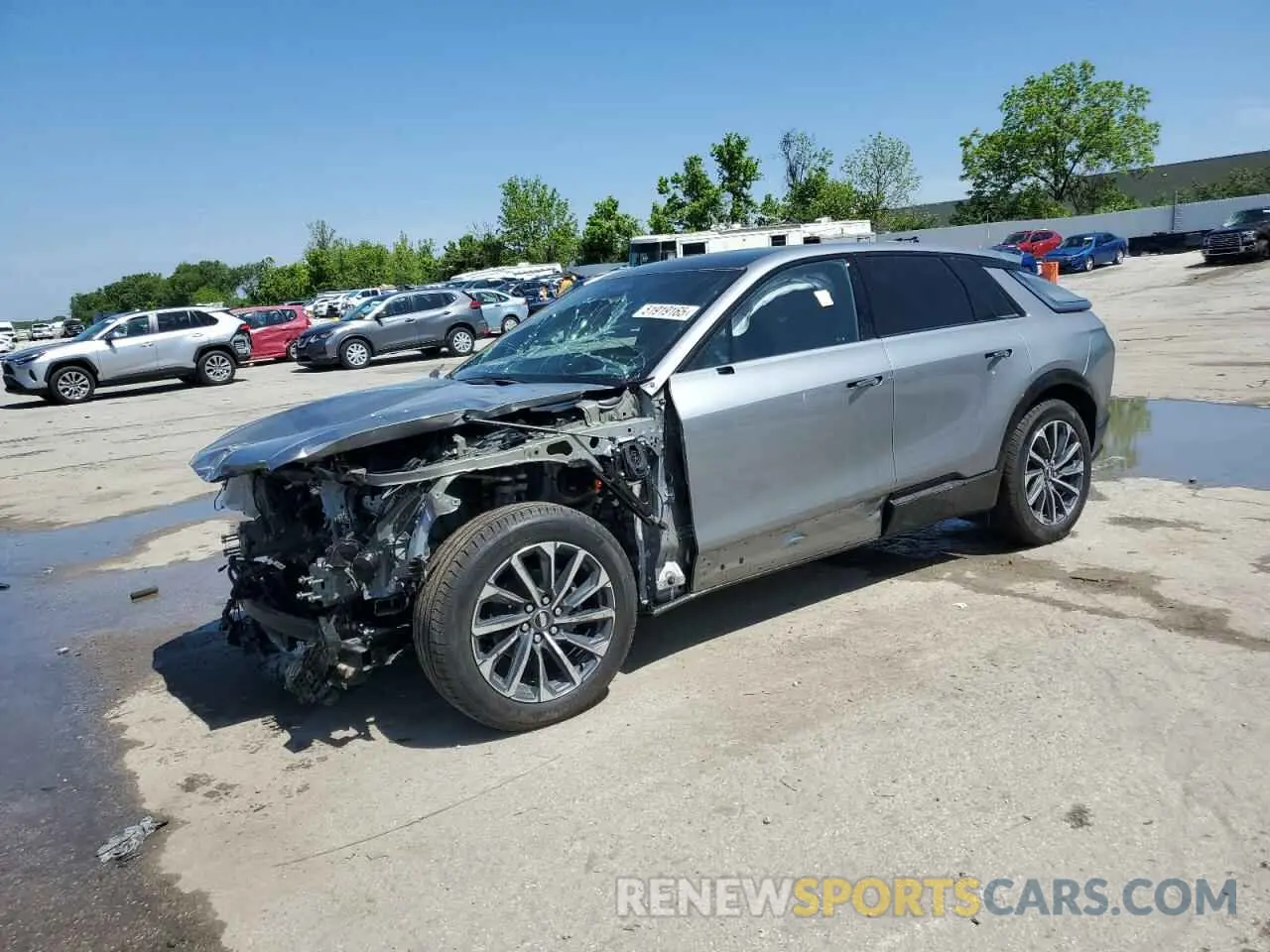 1 Photograph of a damaged car 1GYKPWRL6SZ304723 CADILLAC LYRIQ SPOR 2025