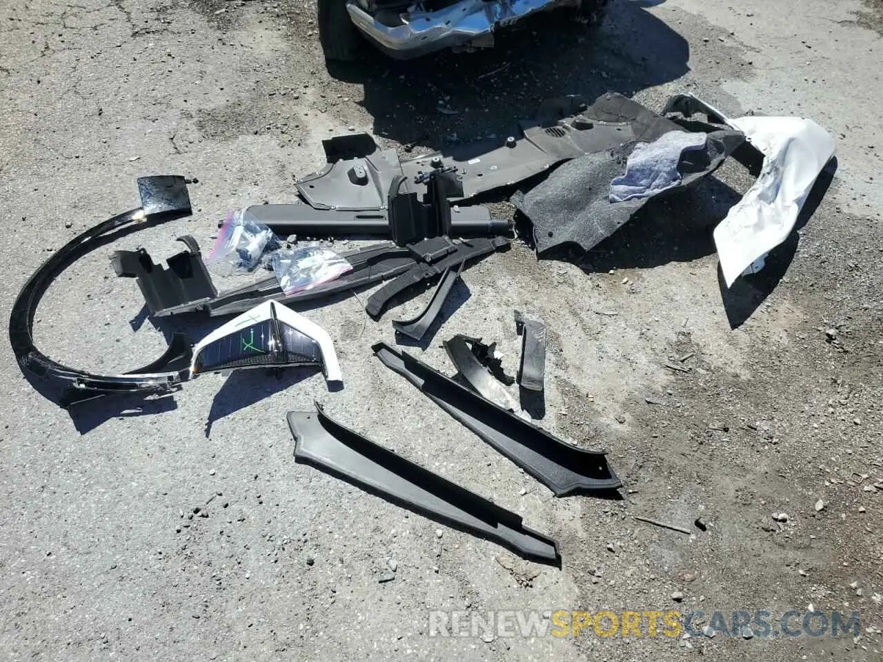 13 Photograph of a damaged car 1GYKPYRL1SZ301255 CADILLAC LYRIQ SPOR 2025