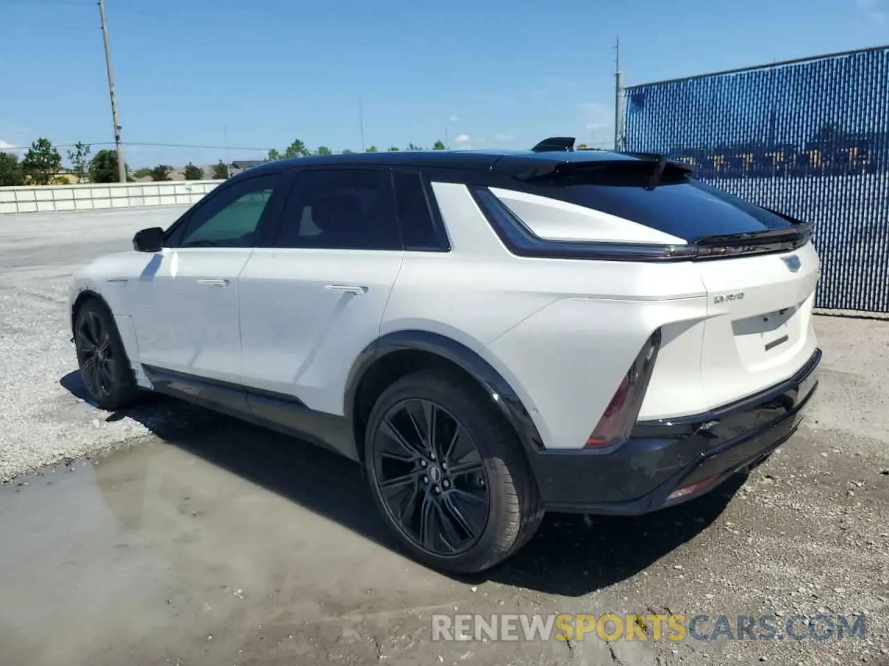 2 Photograph of a damaged car 1GYKPYRL1SZ301255 CADILLAC LYRIQ SPOR 2025