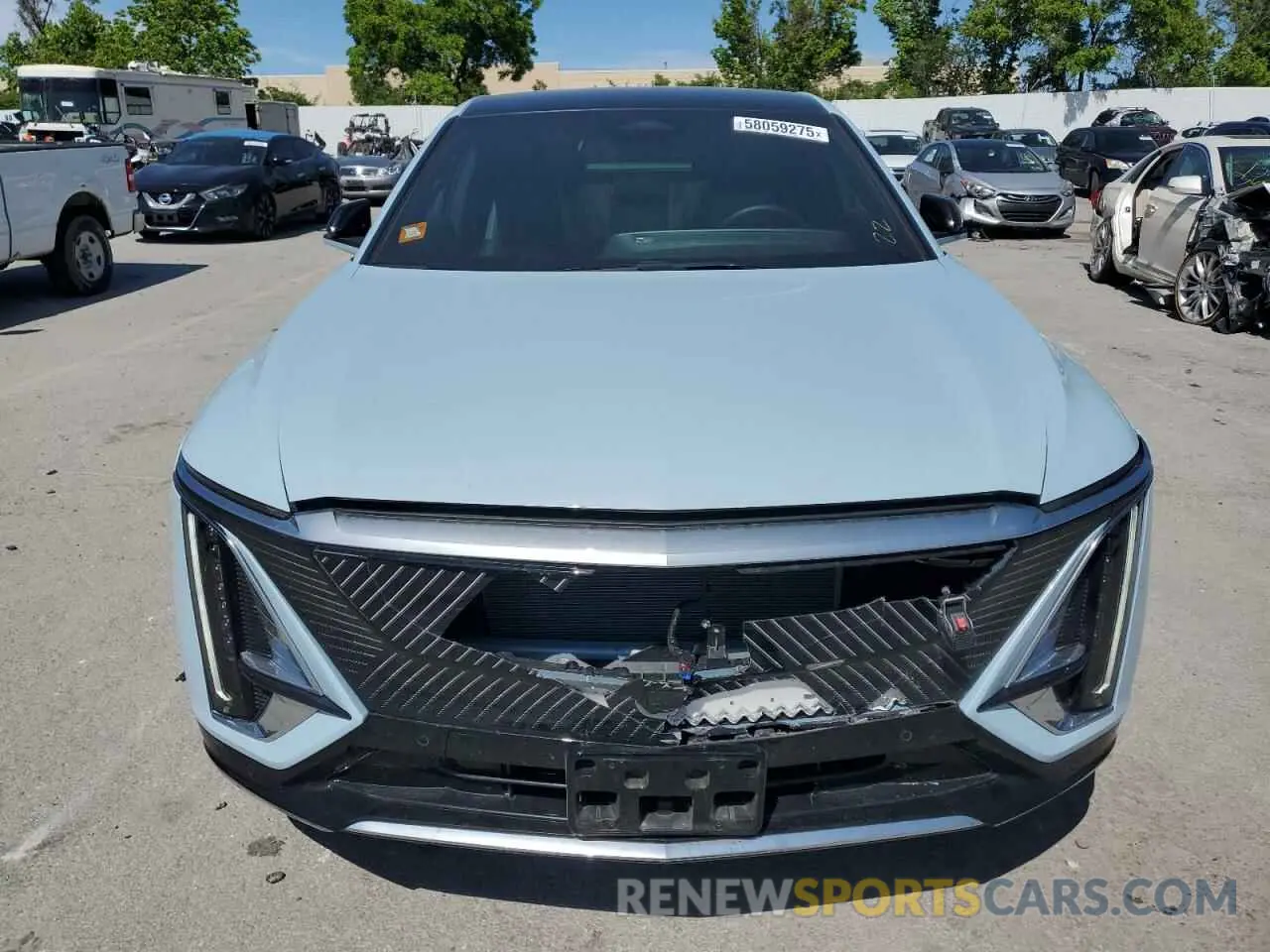 5 Photograph of a damaged car 1GYKPMRLXRZ138186 CADILLAC LYRIQ TECH 2024