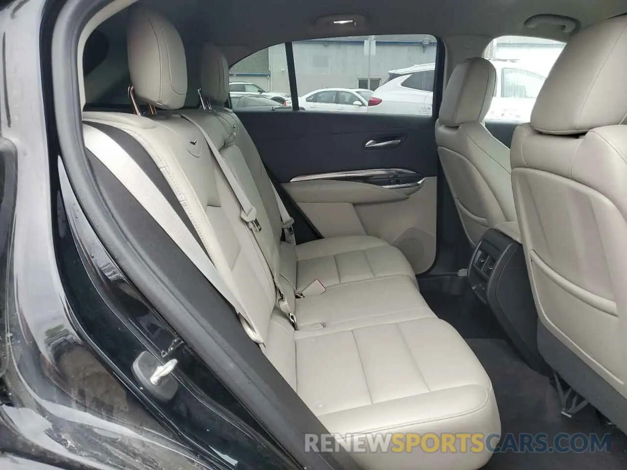 11 Photograph of a damaged car 1GYAZAR43KF115563 CADILLAC XT4 2019