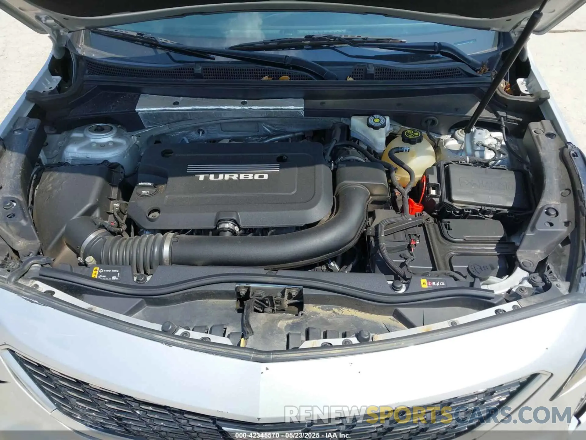 10 Photograph of a damaged car 1GYAZAR43KF144836 CADILLAC XT4 2019