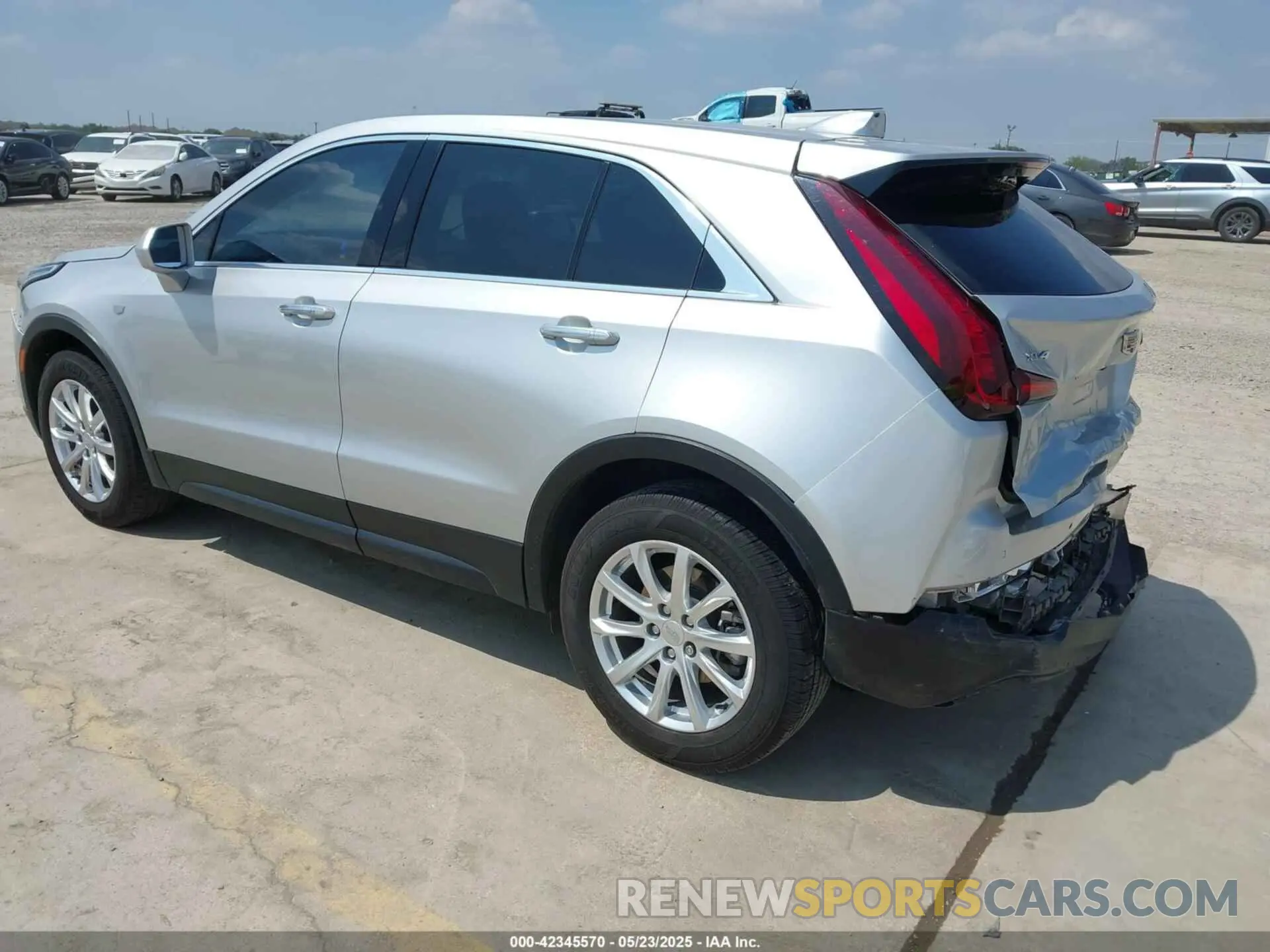 3 Photograph of a damaged car 1GYAZAR43KF144836 CADILLAC XT4 2019