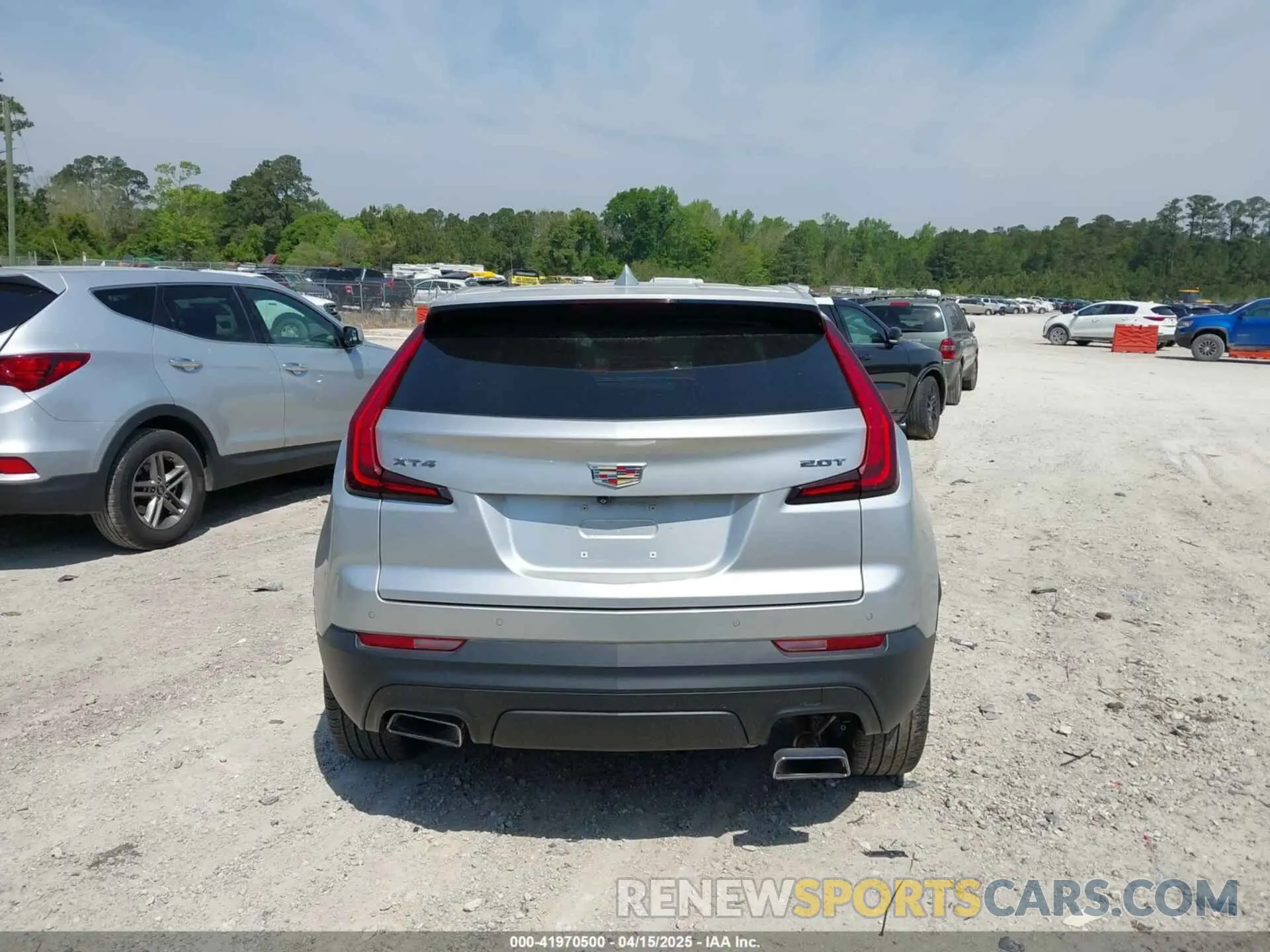16 Photograph of a damaged car 1GYAZAR43KF211662 CADILLAC XT4 2019