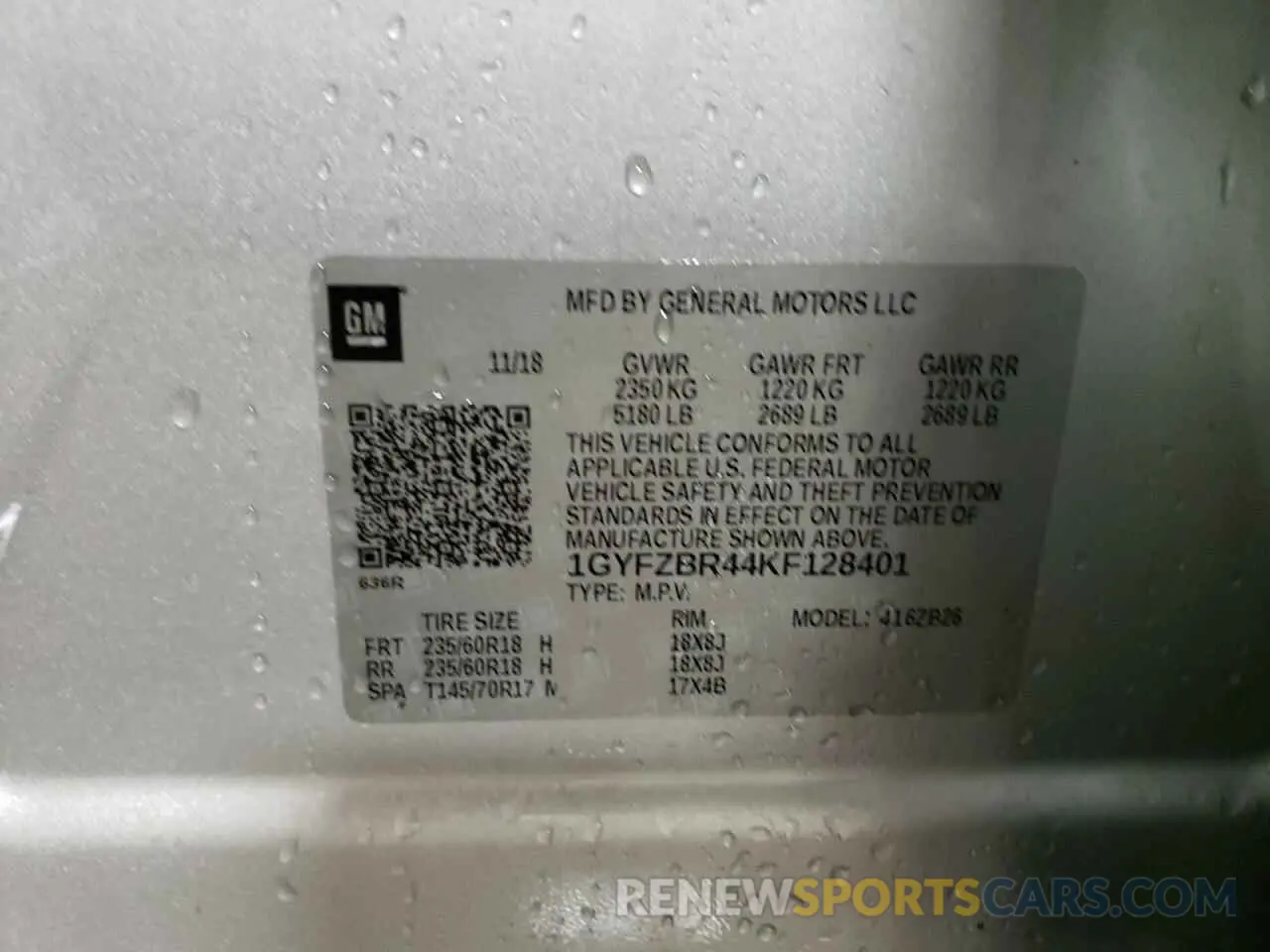 12 Photograph of a damaged car 1GYFZBR44KF128401 CADILLAC XT4 2019