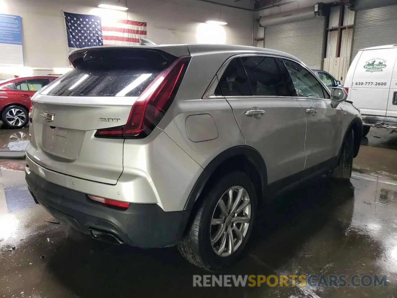 3 Photograph of a damaged car 1GYFZBR44KF128401 CADILLAC XT4 2019