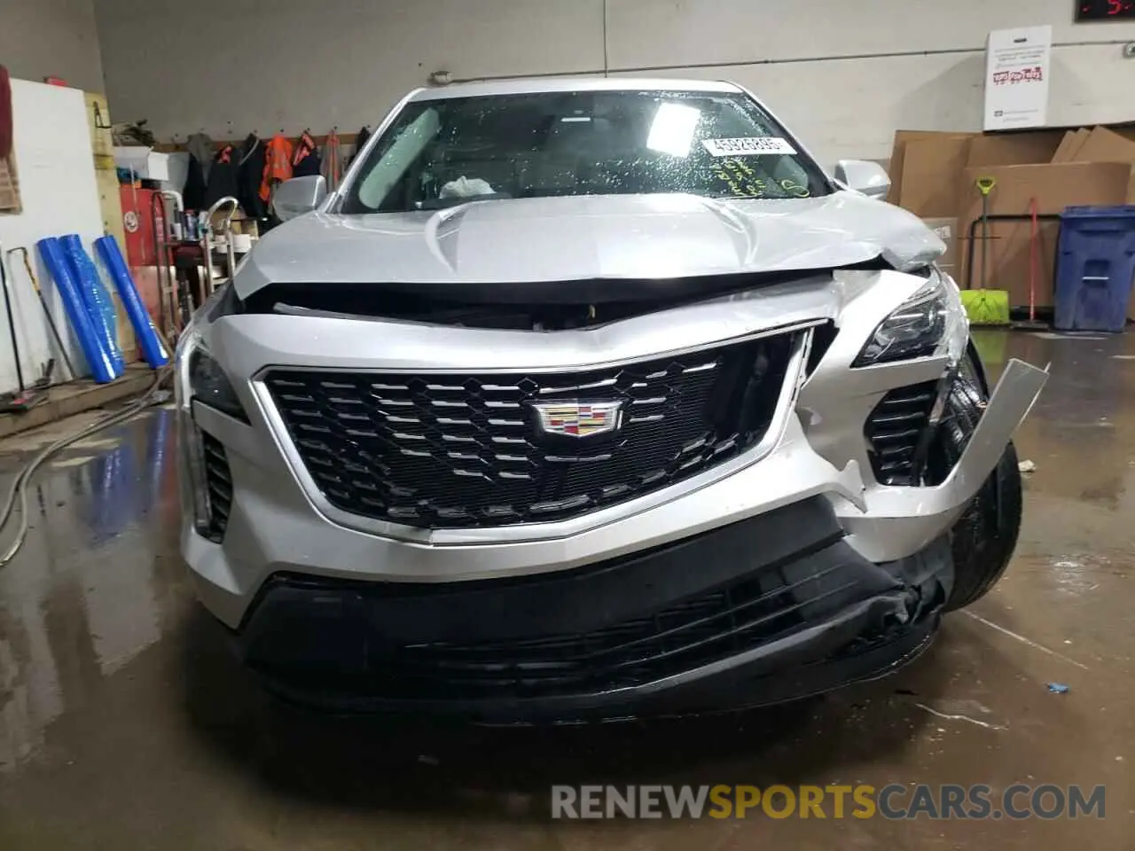 5 Photograph of a damaged car 1GYFZBR44KF128401 CADILLAC XT4 2019