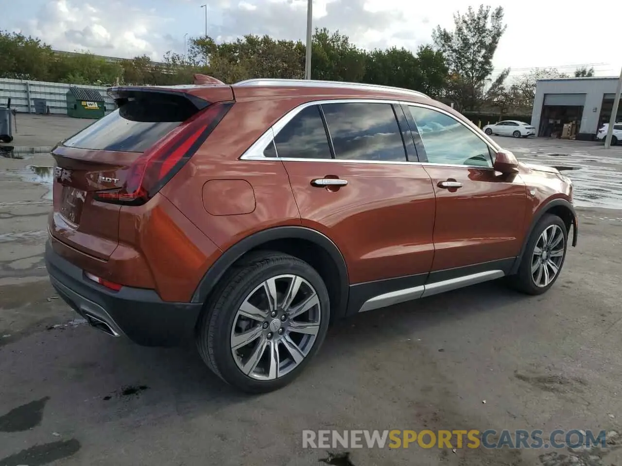 3 Photograph of a damaged car 1GYFZCR40KF180047 CADILLAC XT4 2019