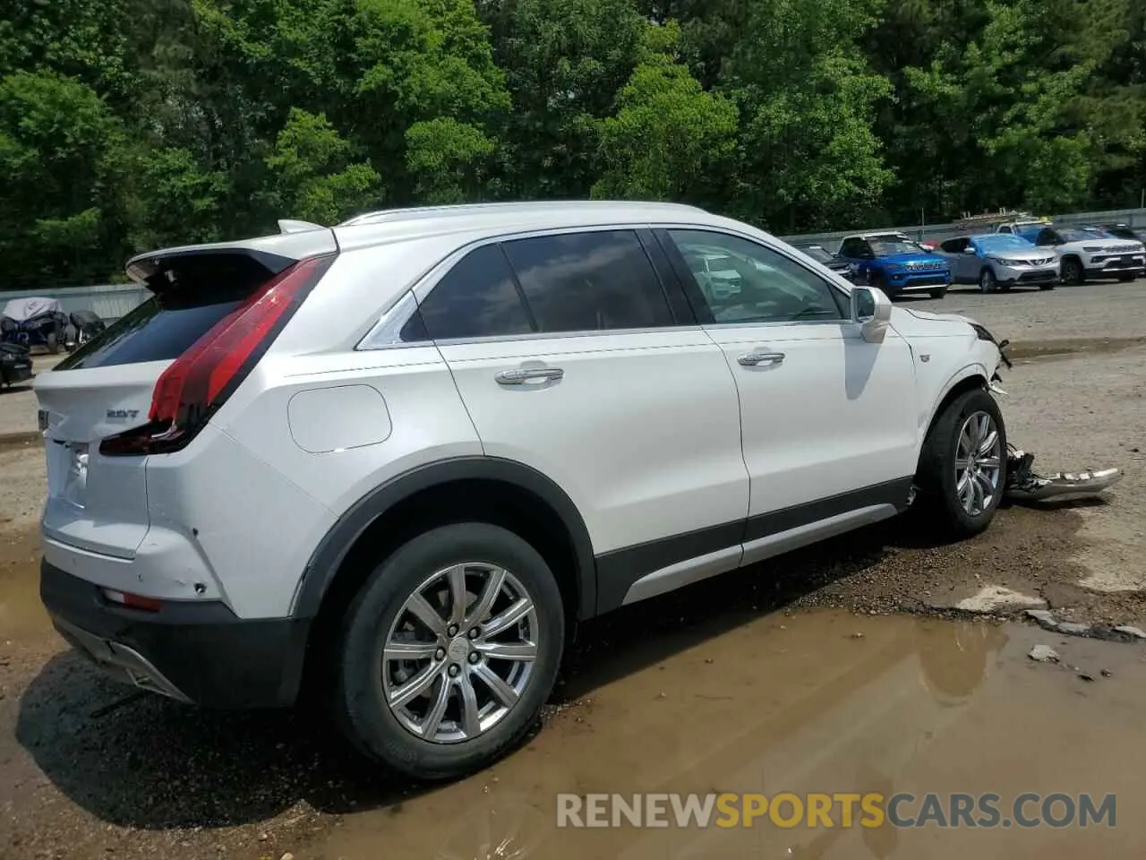 3 Photograph of a damaged car 1GYFZCR41KF127888 CADILLAC XT4 2019