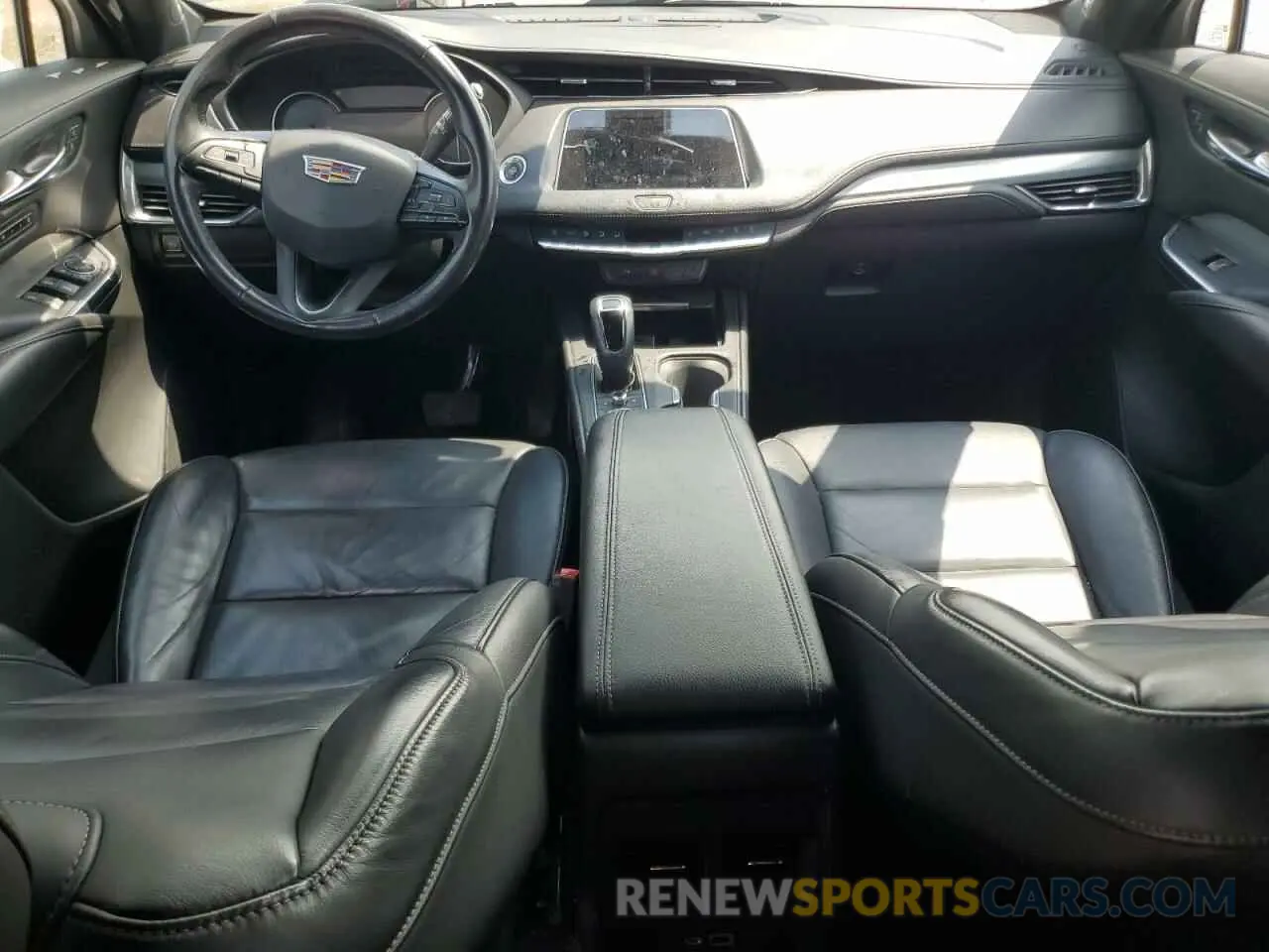 8 Photograph of a damaged car 1GYFZCR41KF127888 CADILLAC XT4 2019