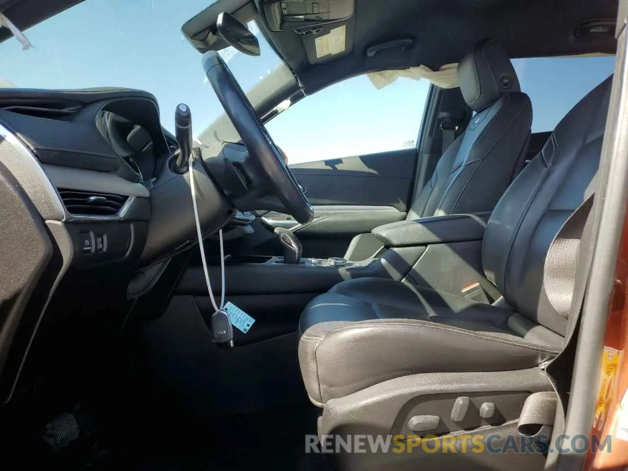 7 Photograph of a damaged car 1GYFZCR41KF142472 CADILLAC XT4 2019